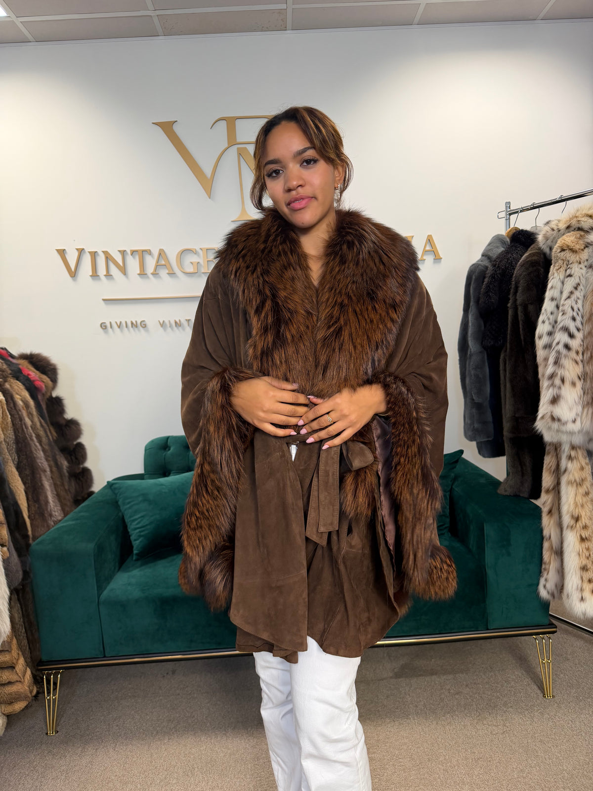 Lamb Nappa Leather Cape with Finn Raccoon & Fox, XL, La Mia