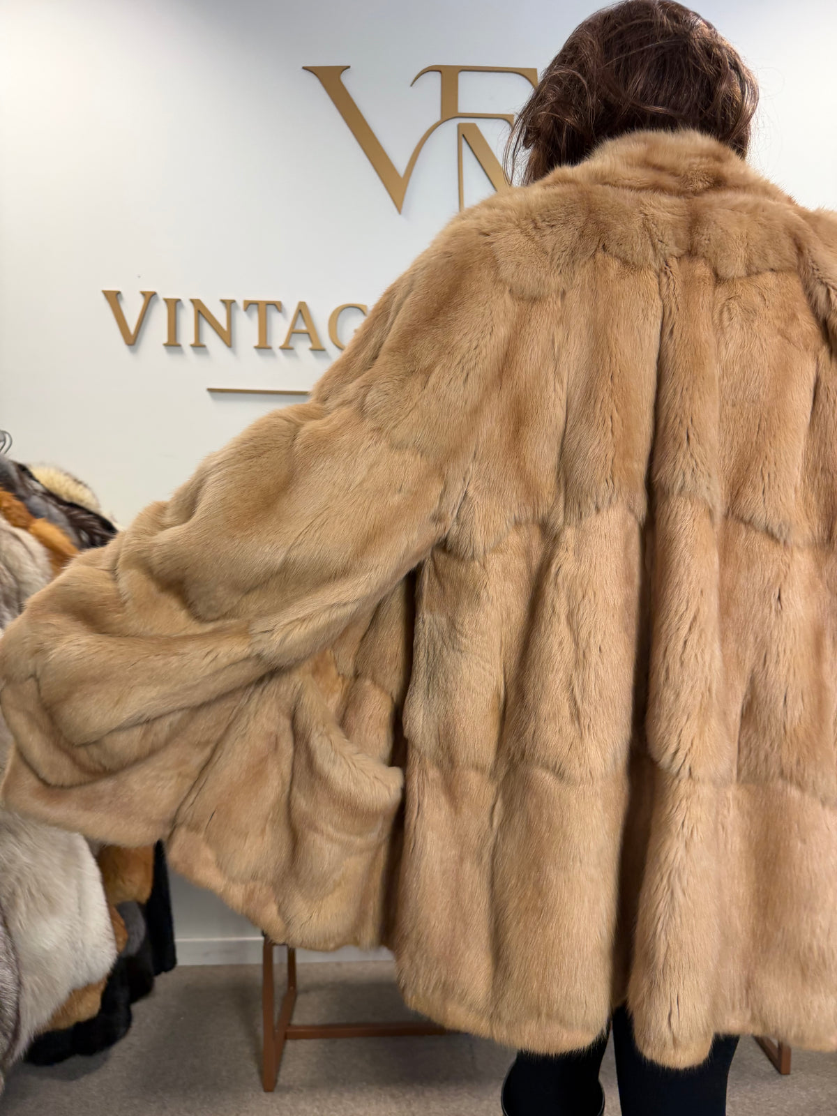 Cream Beige Feh Fur Coat, Butterfly Style, XL