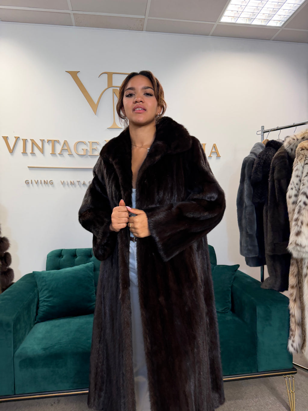 Dark Brown Blackglama Mink Fur Coat, Large, Pelz Aachen Germany