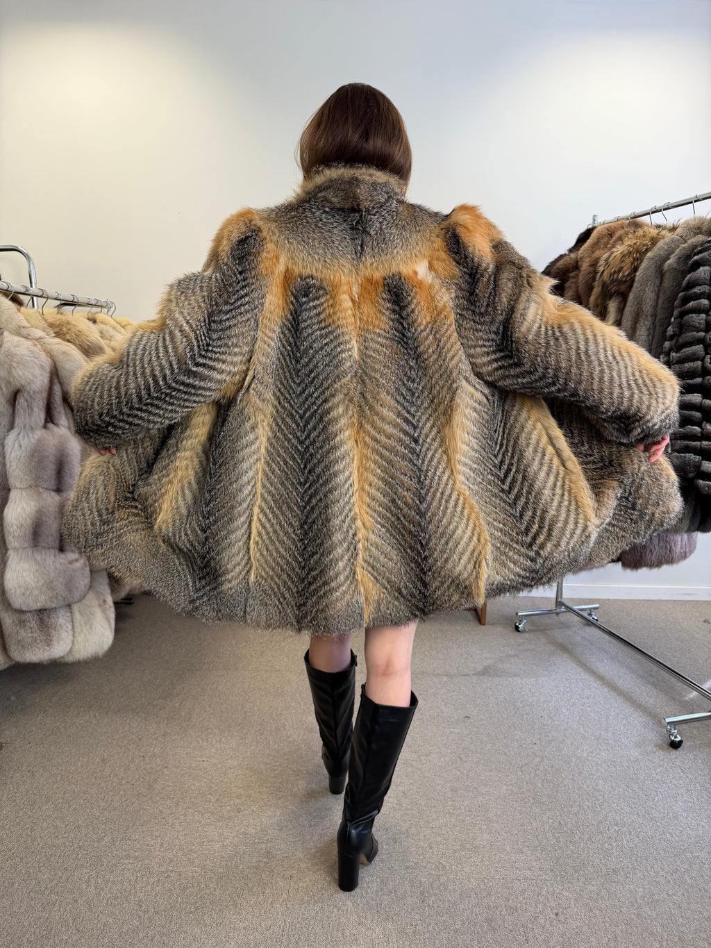 10. Grey Fox Fur Jacket, Medium, Beyer Pelze