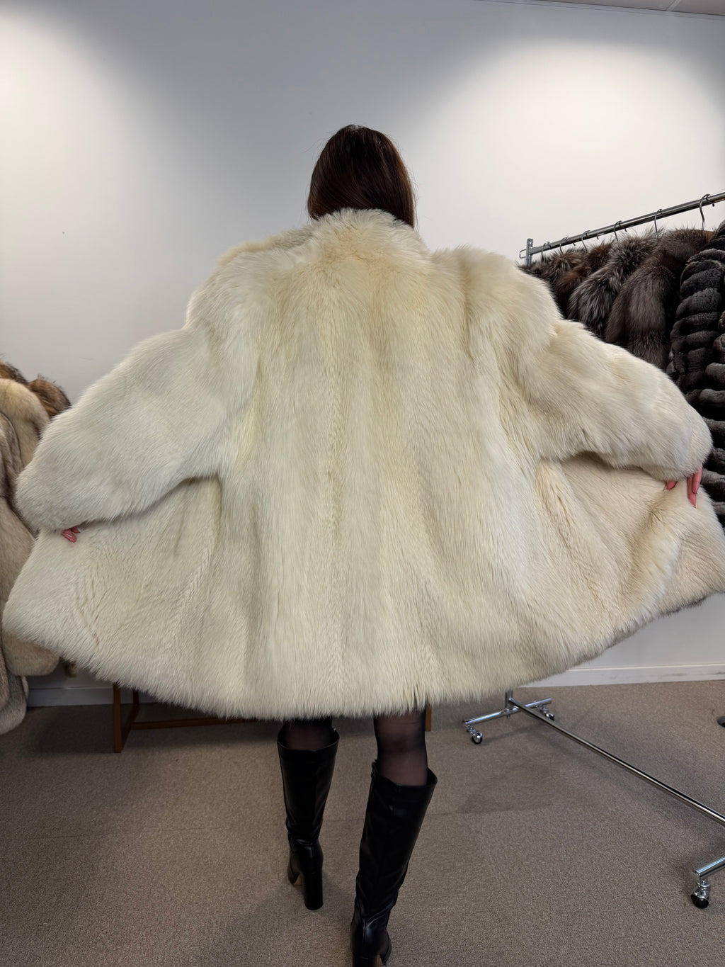 White Arctic Fox Real Fur Coat, Size XL