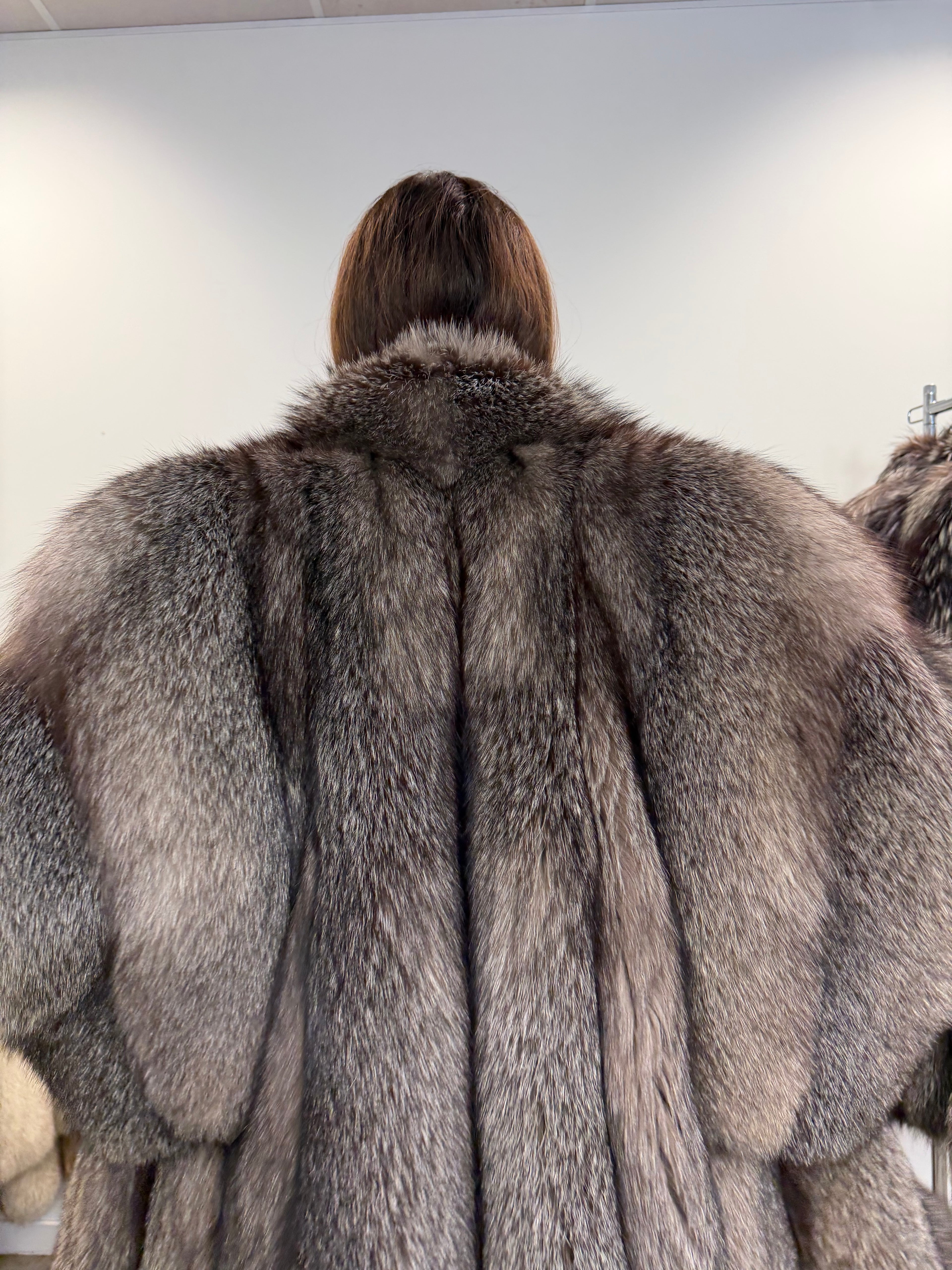 Silver Fox Fur Coat, XL Size, Real Silver Fox Fur, Luxury Fur Coat, Women's Fur Coat, Vintage Fur Coat, Big Collar Swinger Fox Coat, Real Fur