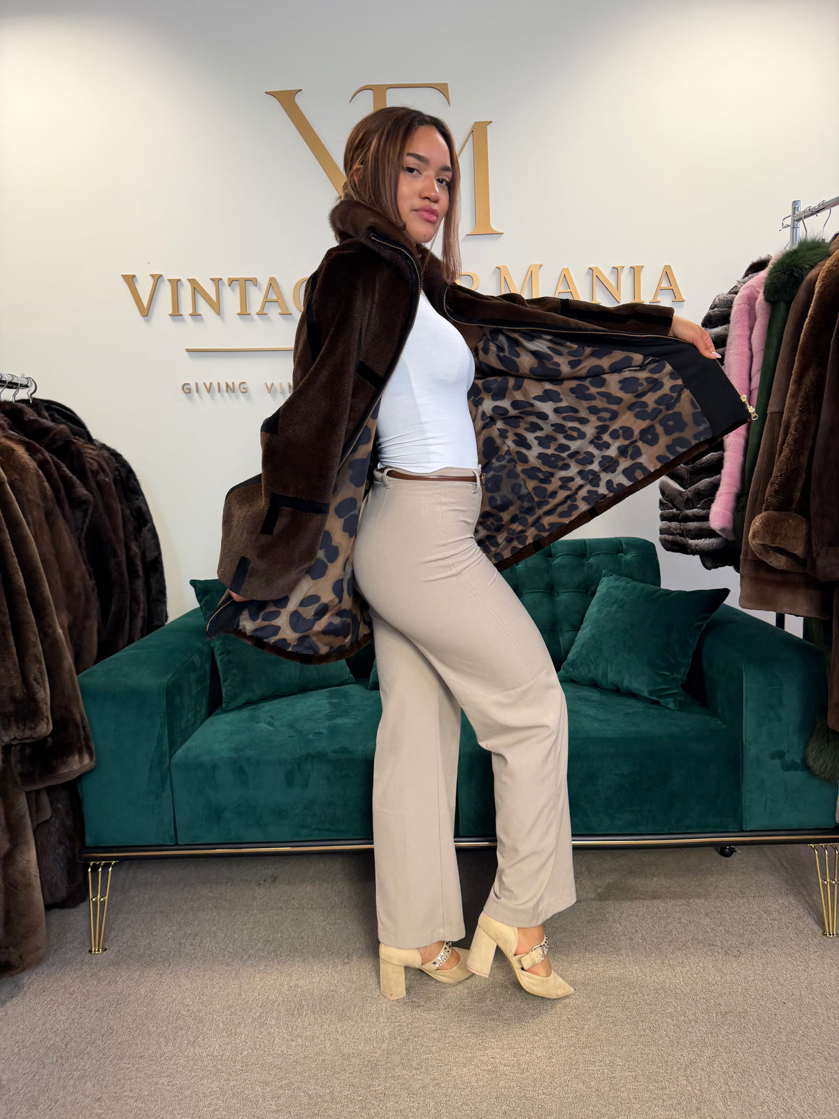 Sheared Mink Fur Coat, Large, Designer with Zipper, New