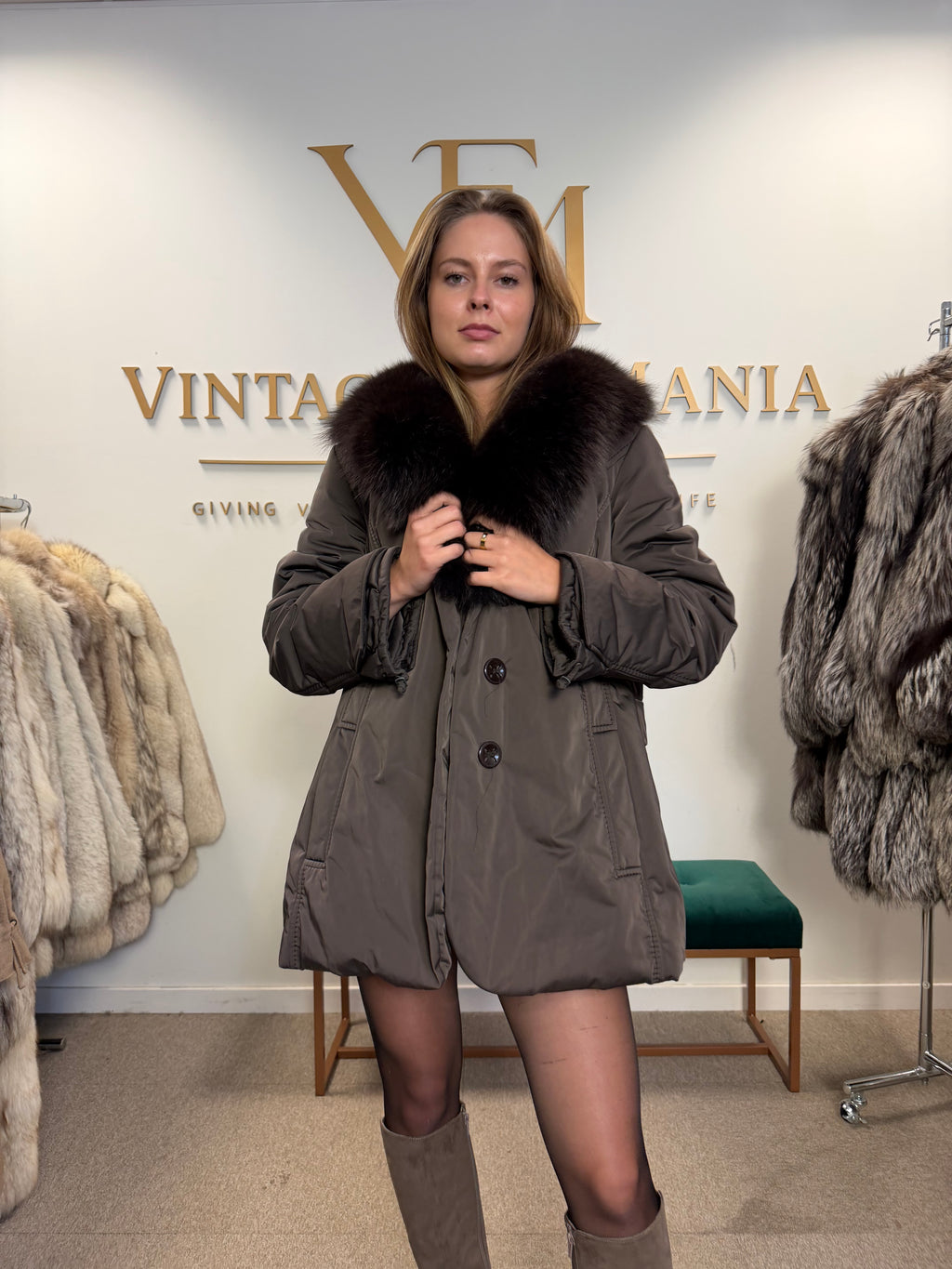 Italian Thermal Jacket with Brown Fox Collar, XL