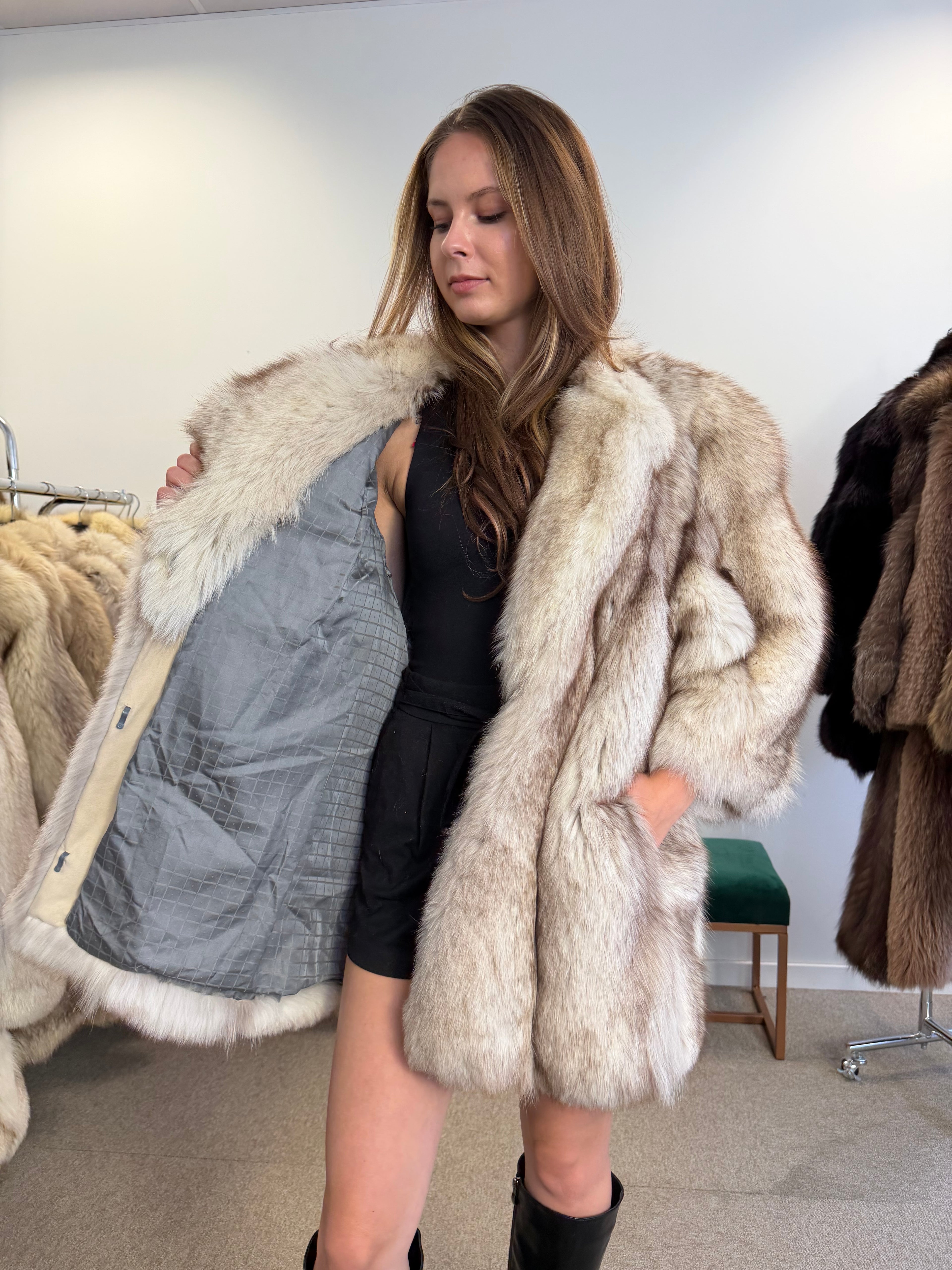 Blue Fox Fur Coat, Short Sleeves, Size XL