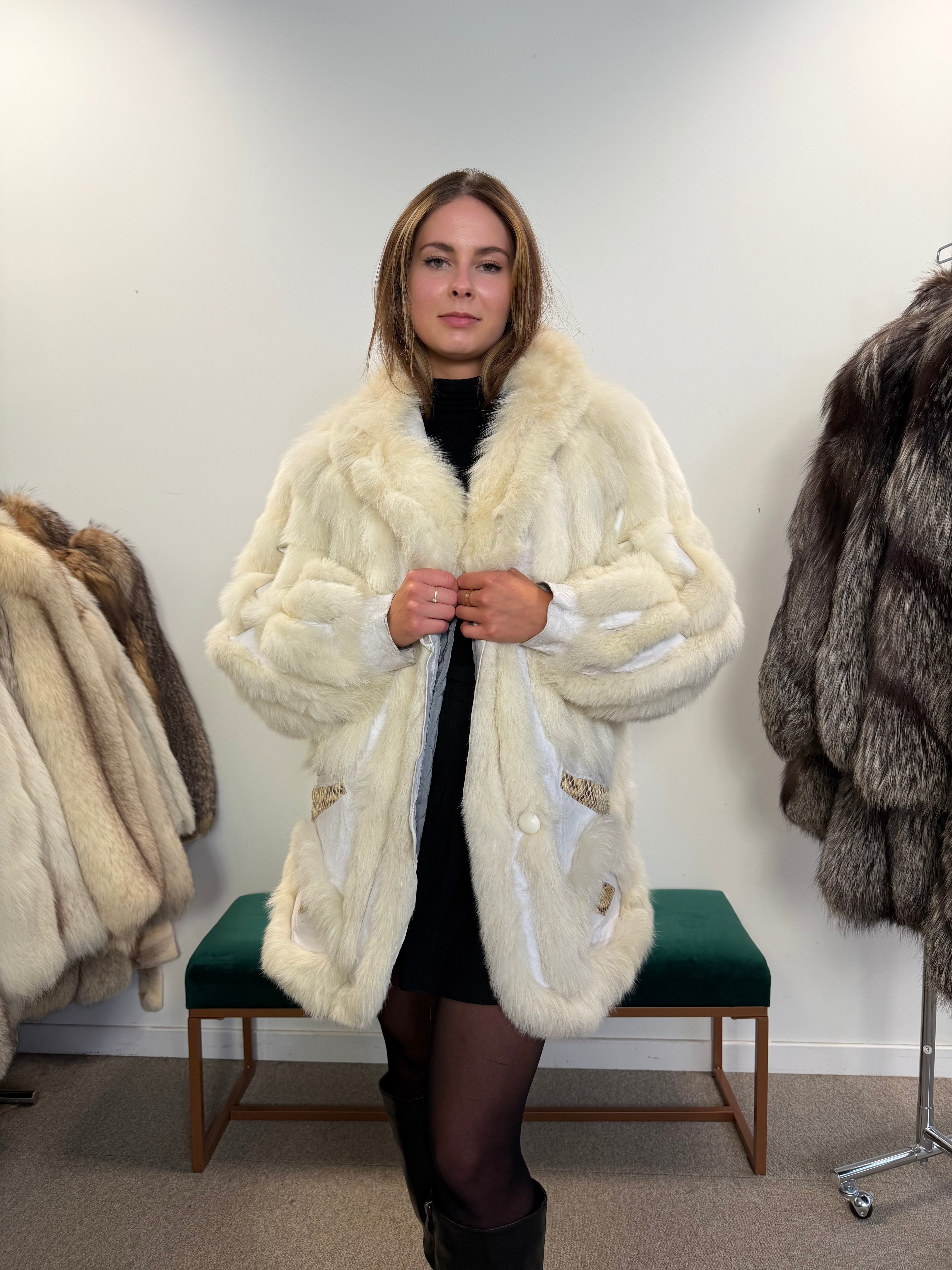White Polar Fox Fur Coat, Leather, Size L