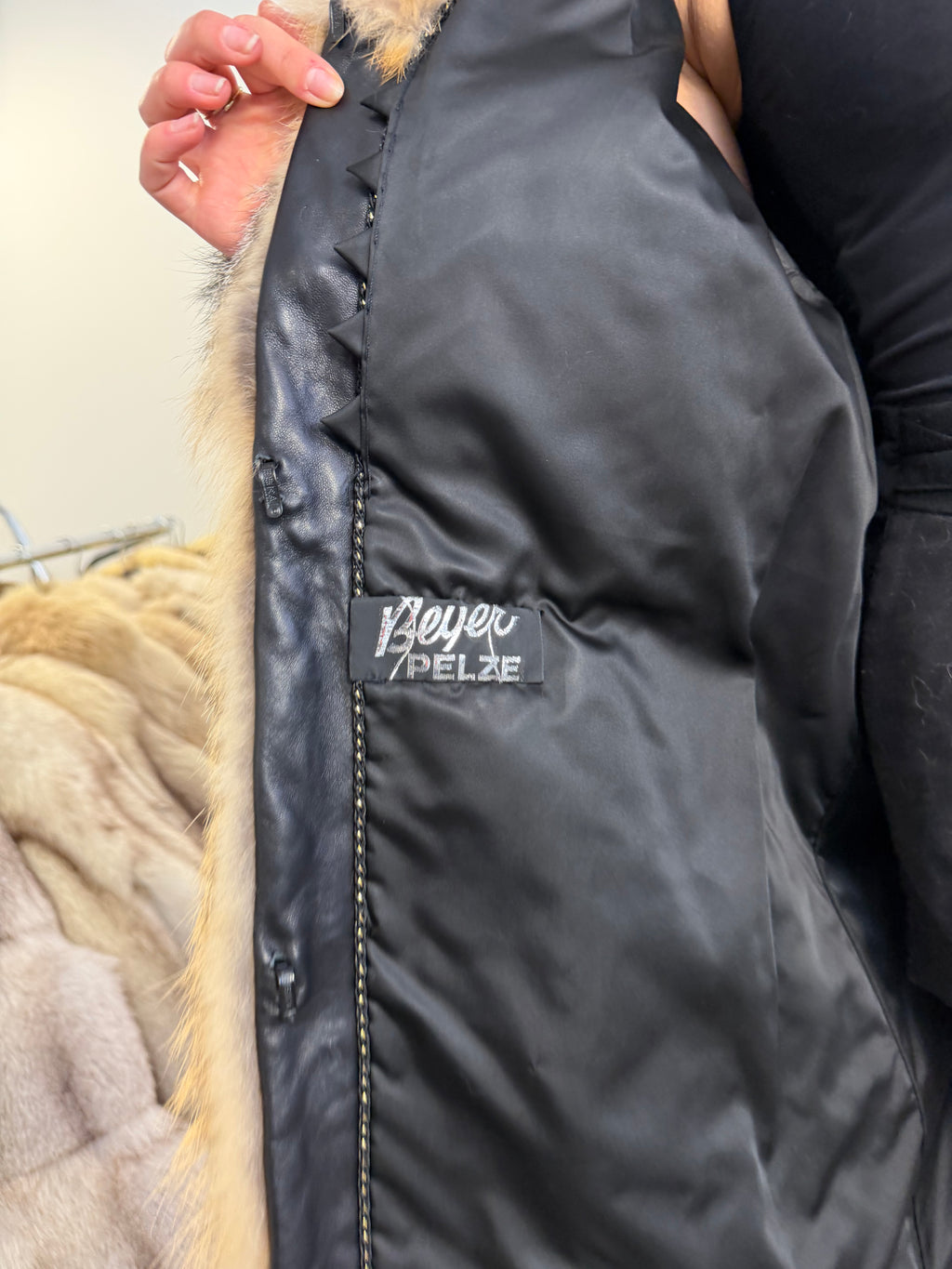 10. Grey Fox Fur Jacket, Medium, Beyer Pelze