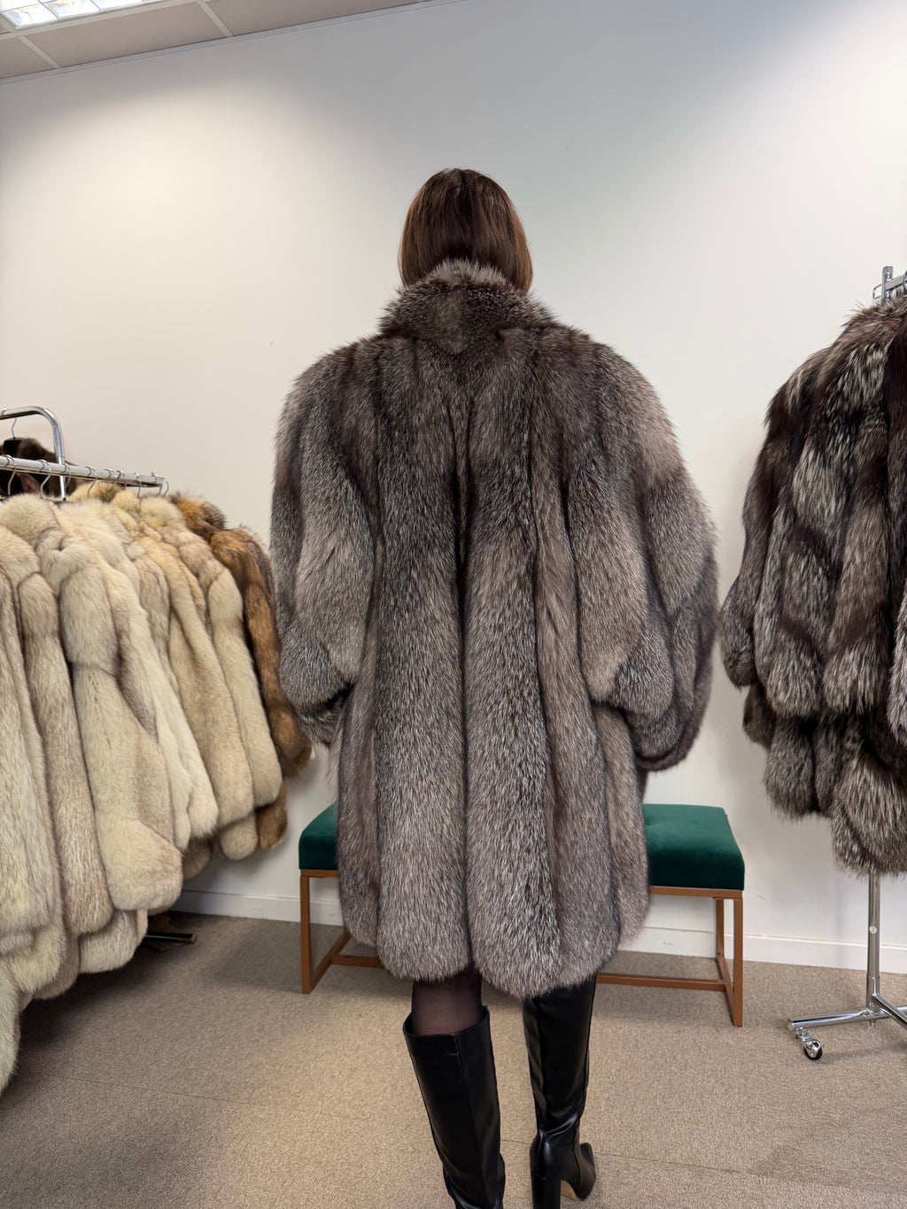 Silver Fox Fur Coat, XL Size, Real Silver Fox Fur, Luxury Fur Coat, Women's Fur Coat, Vintage Fur Coat, Big Collar Swinger Fox Coat, Real Fur