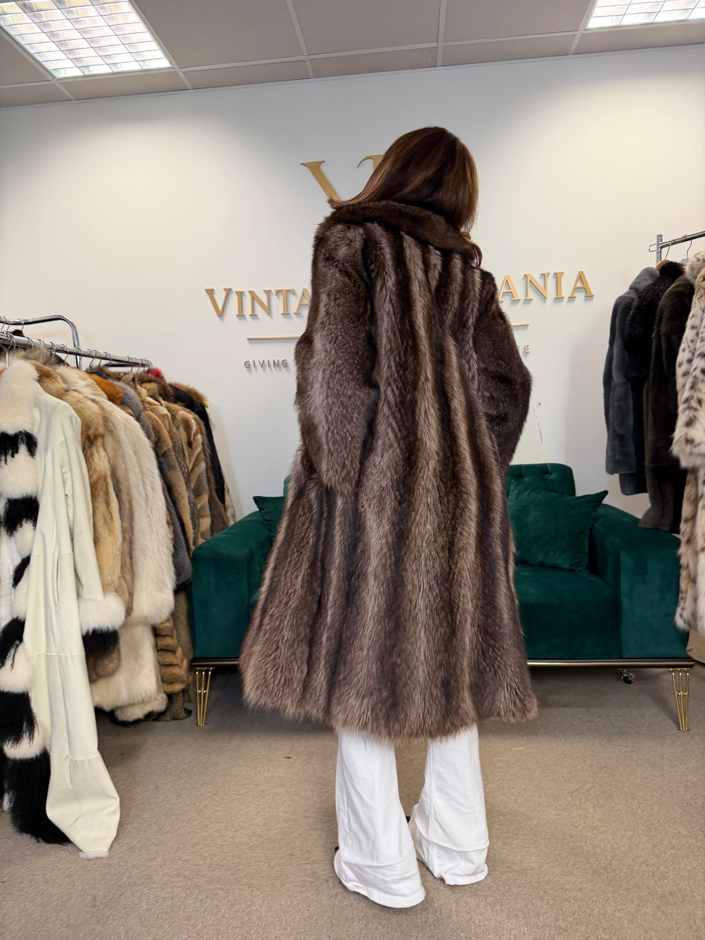 Raccoon Fur Coat, S/M, Yorn