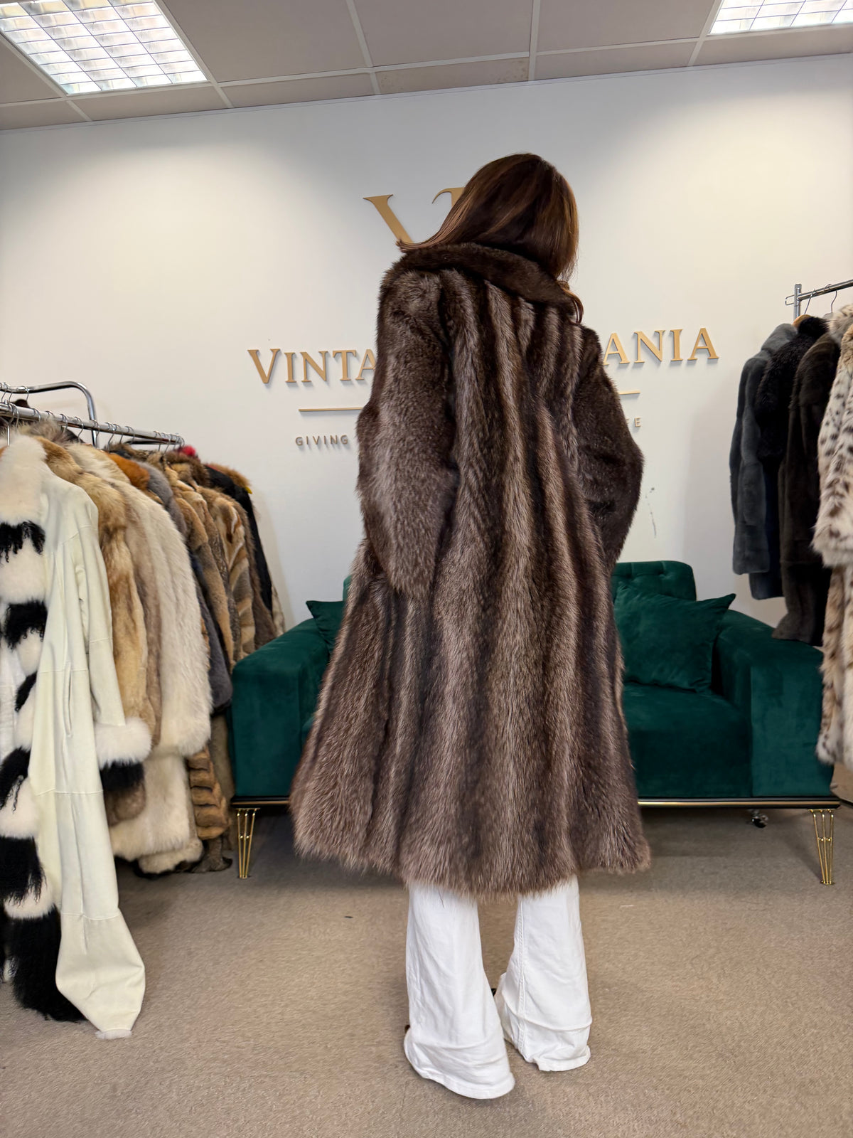 Raccoon Fur Coat, S/M, Yorn