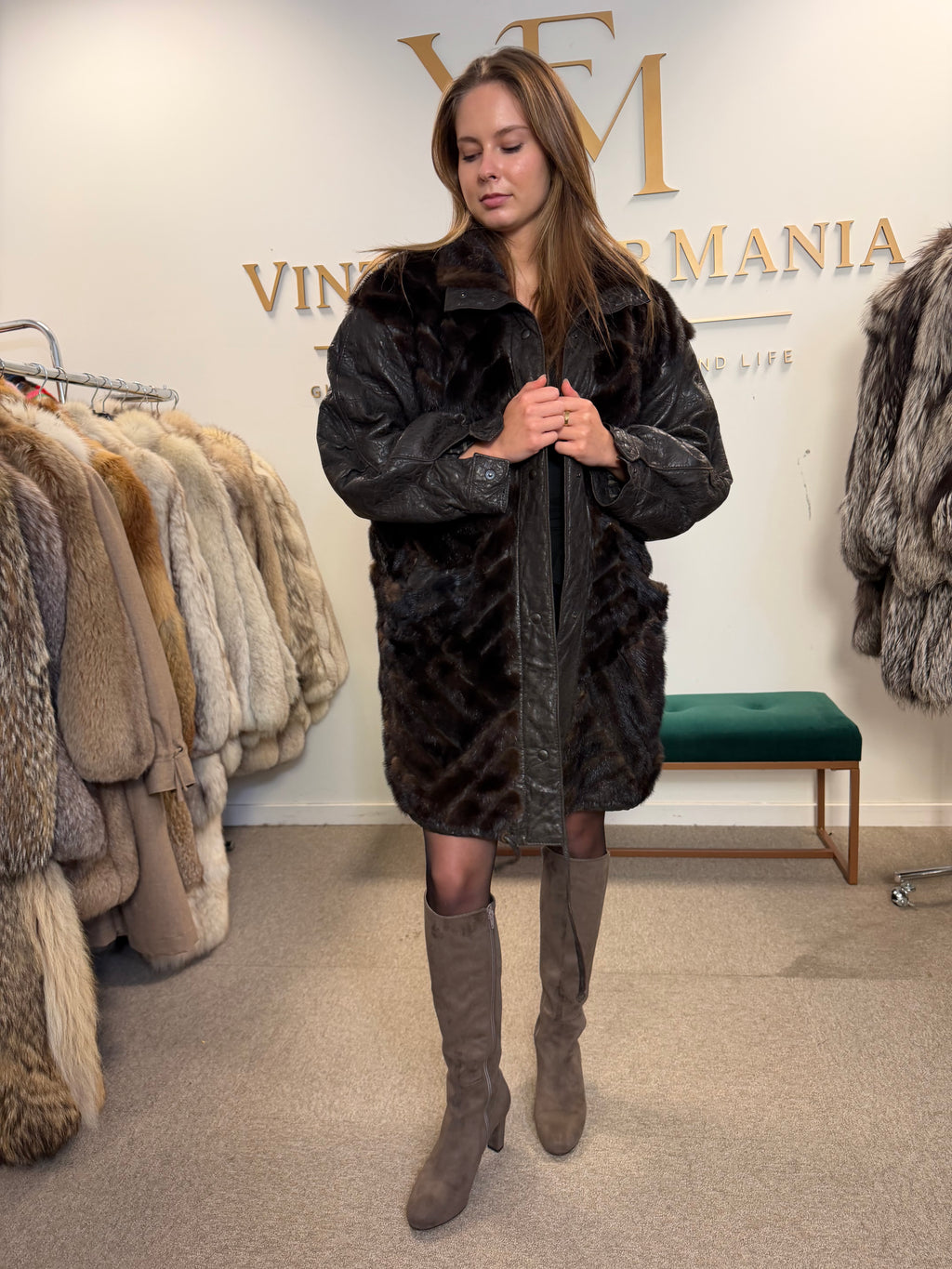 Dark Brown Mink Fur Jacket, Medium, Leather