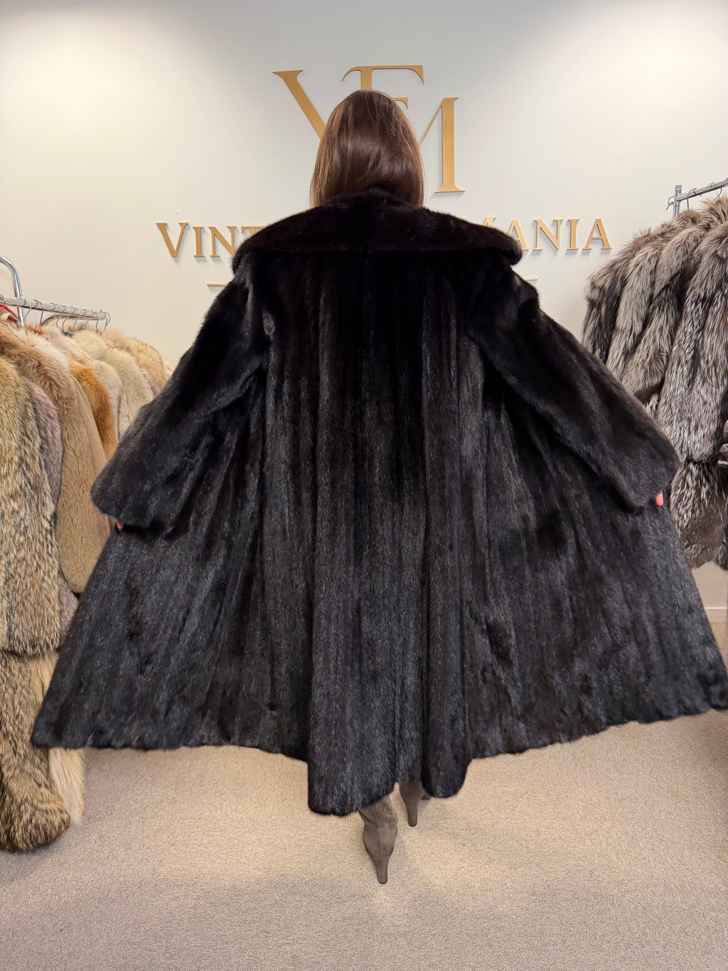 Dark Brown Mink Fur Coat, L/XL, Full Length