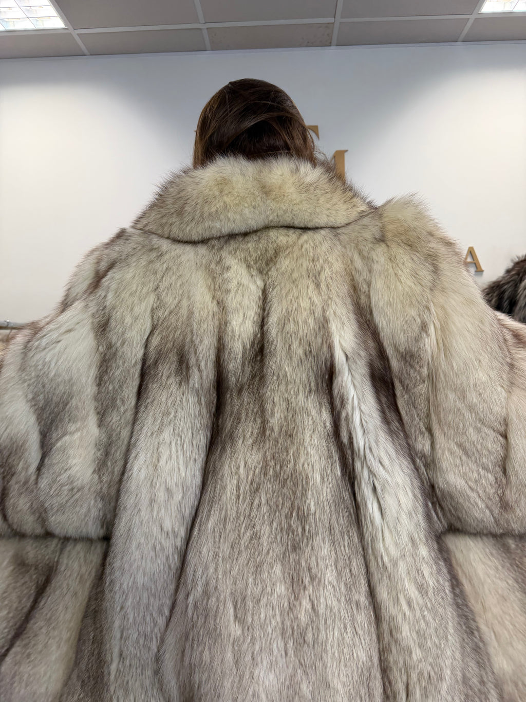 White Fox Fur Coat, 4XL, Swinger, Luxury
