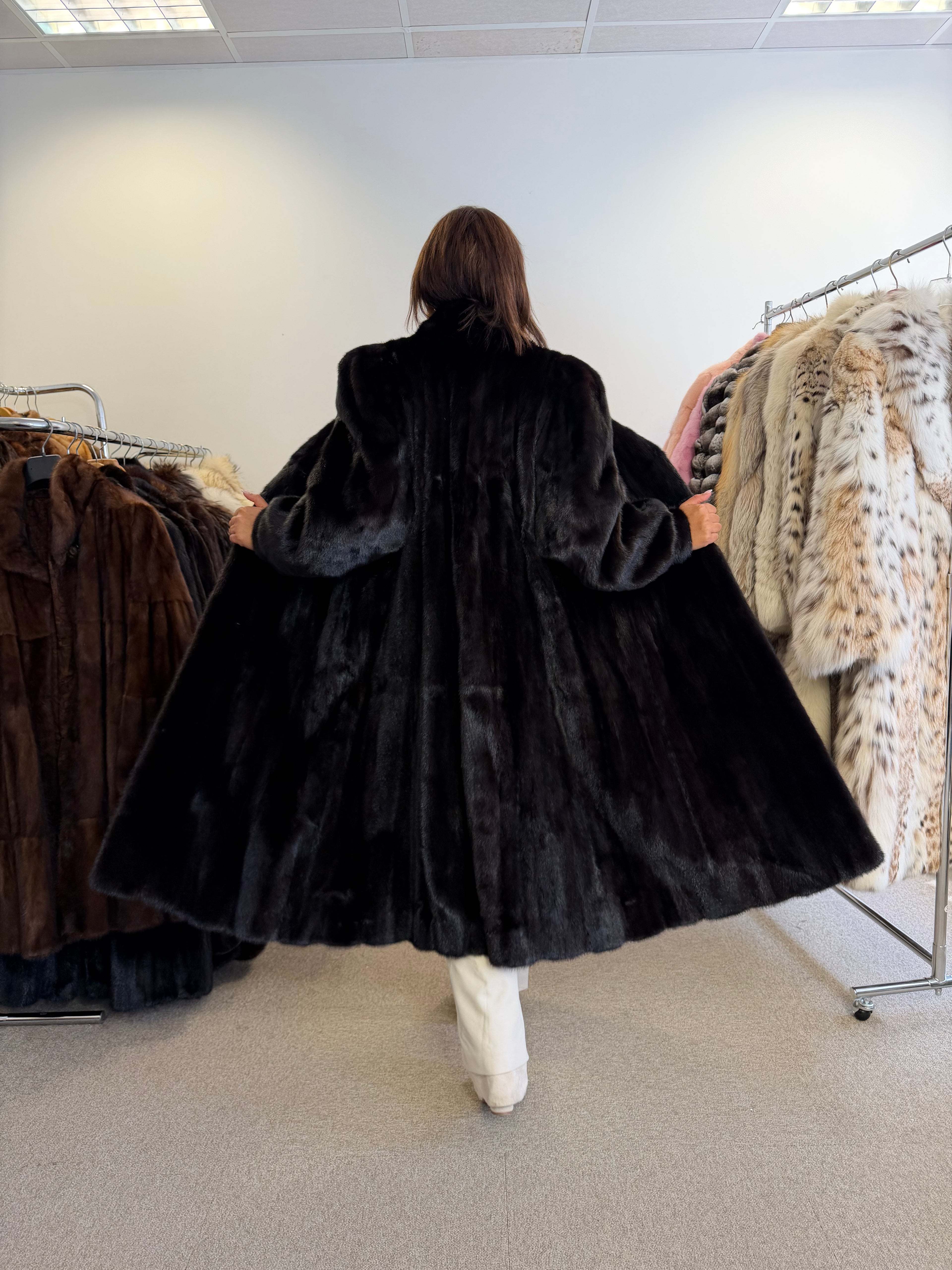 Mink Fur Coat, Black SAGA Pelsland, XXL