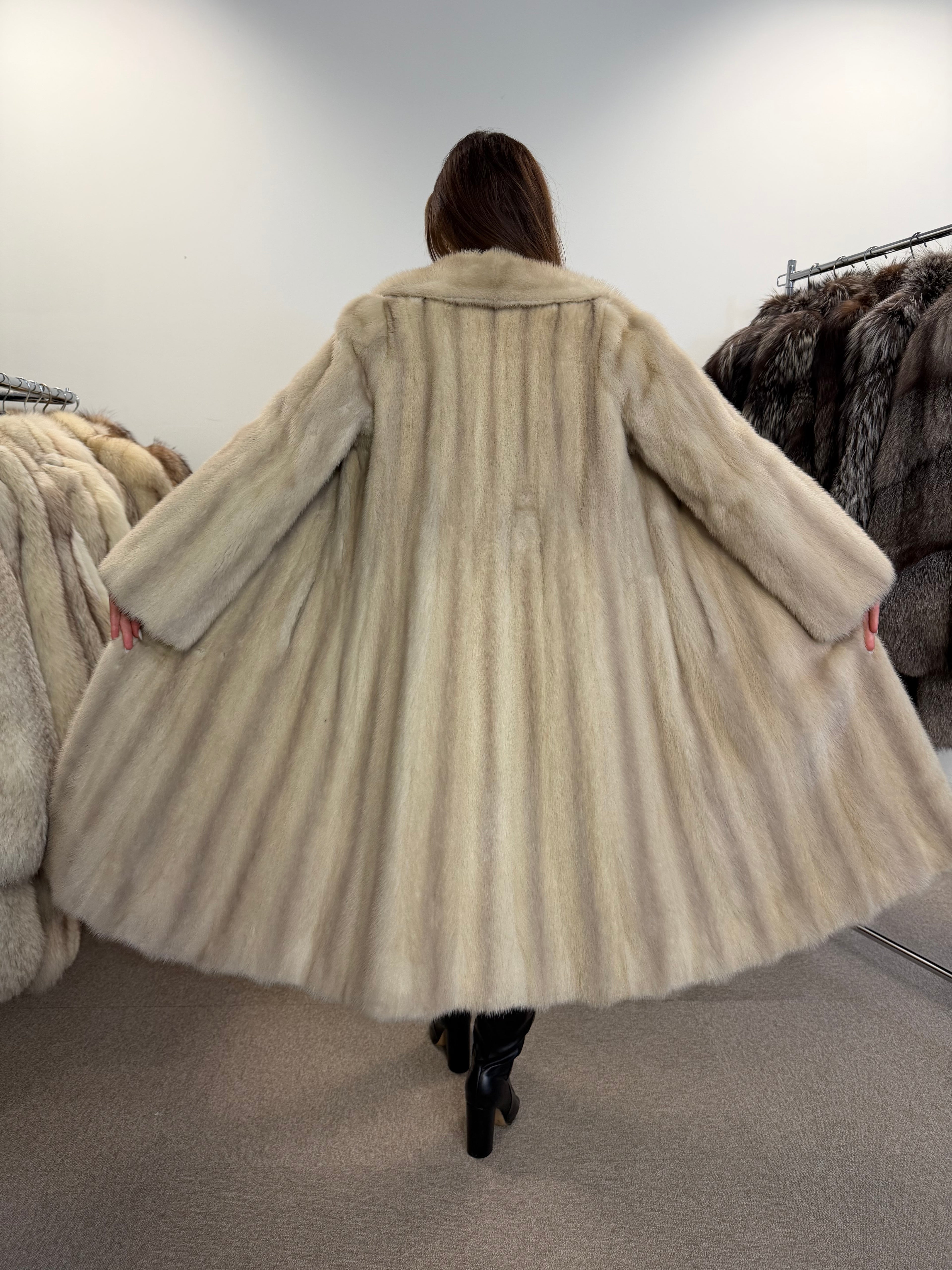 White Mink Real Fur Coat, Size M, Rare Find