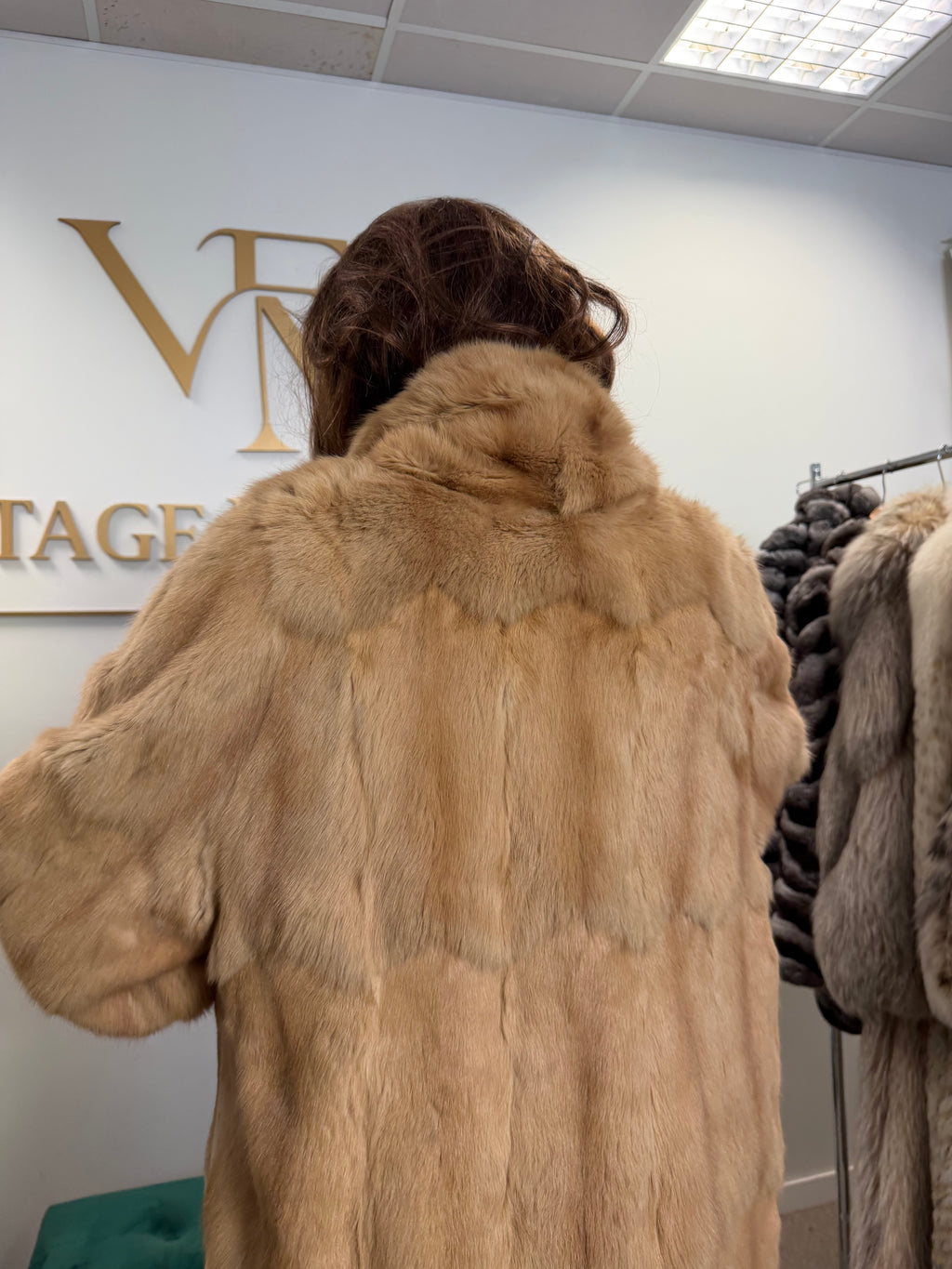 Cream Beige Feh Fur Coat, Butterfly Style, XL