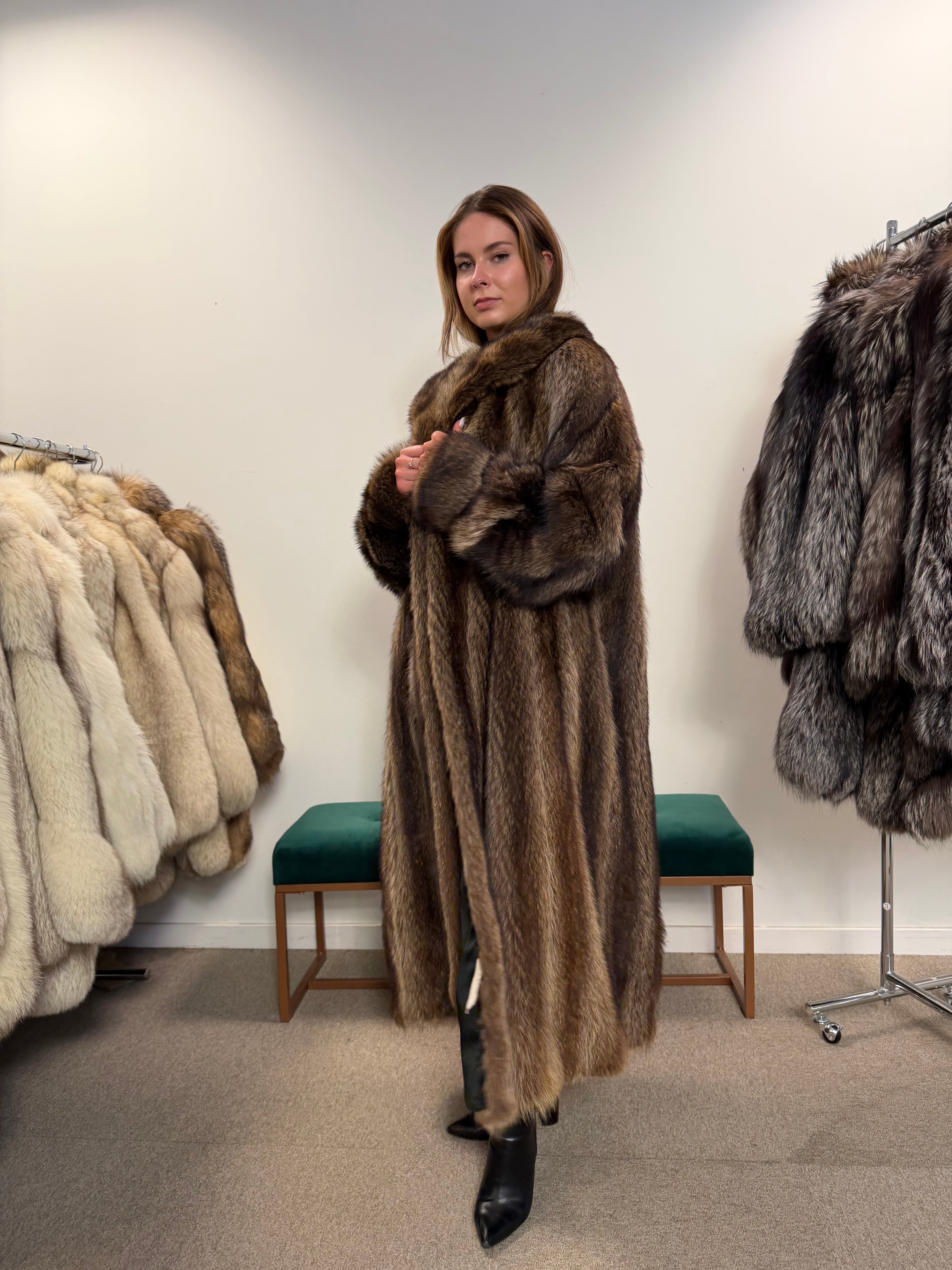 Raccoon Real Fur Coat, Size L, Full Length