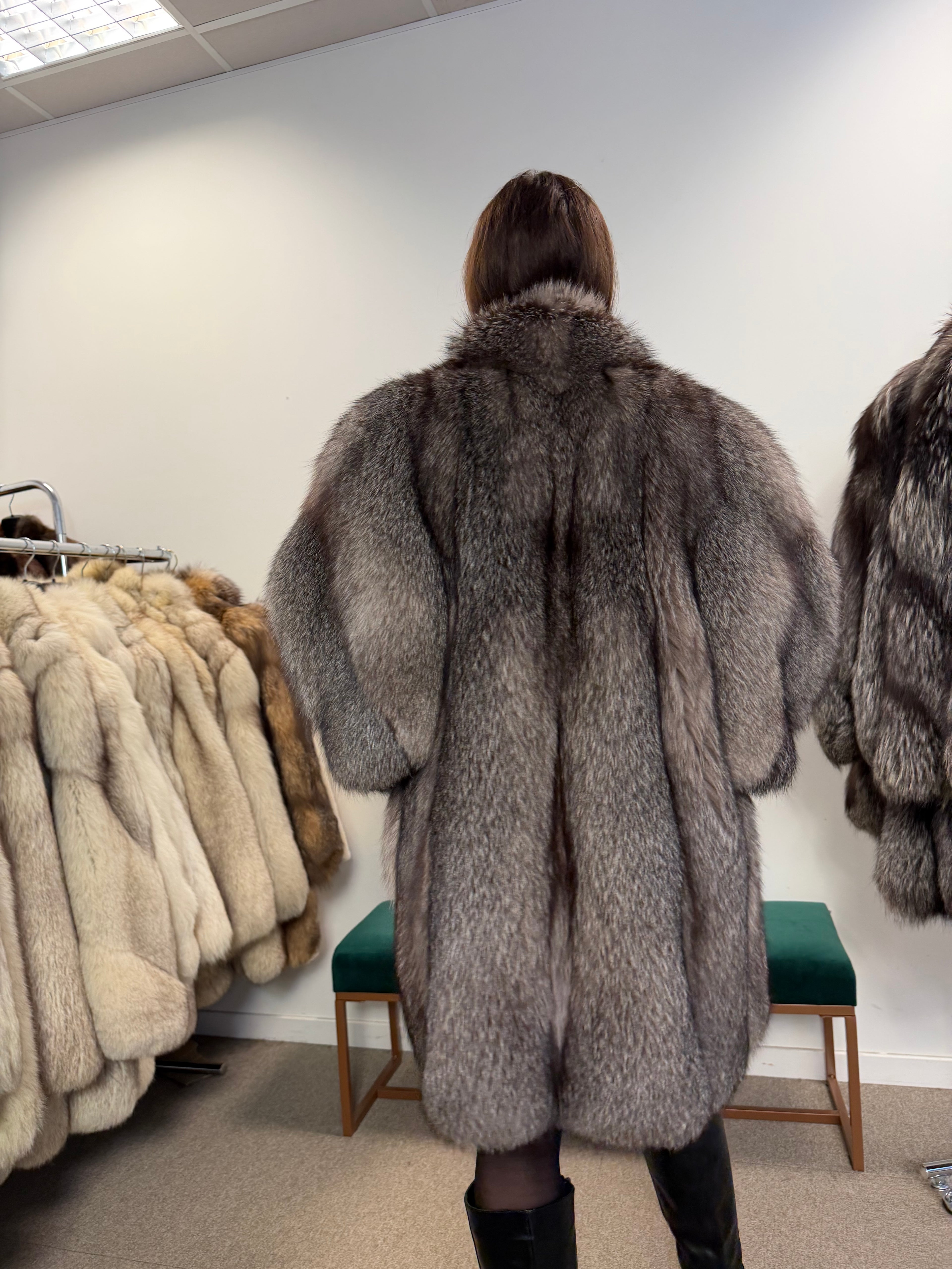 Silver Fox Fur Coat, XL Size, Real Silver Fox Fur, Luxury Fur Coat, Women's Fur Coat, Vintage Fur Coat, Big Collar Swinger Fox Coat, Real Fur