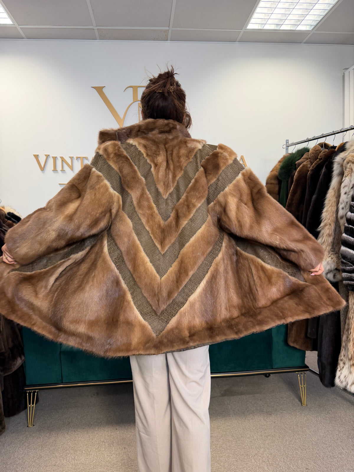 Brown Mink Fur Jacket with Snakeskin Leather, XL