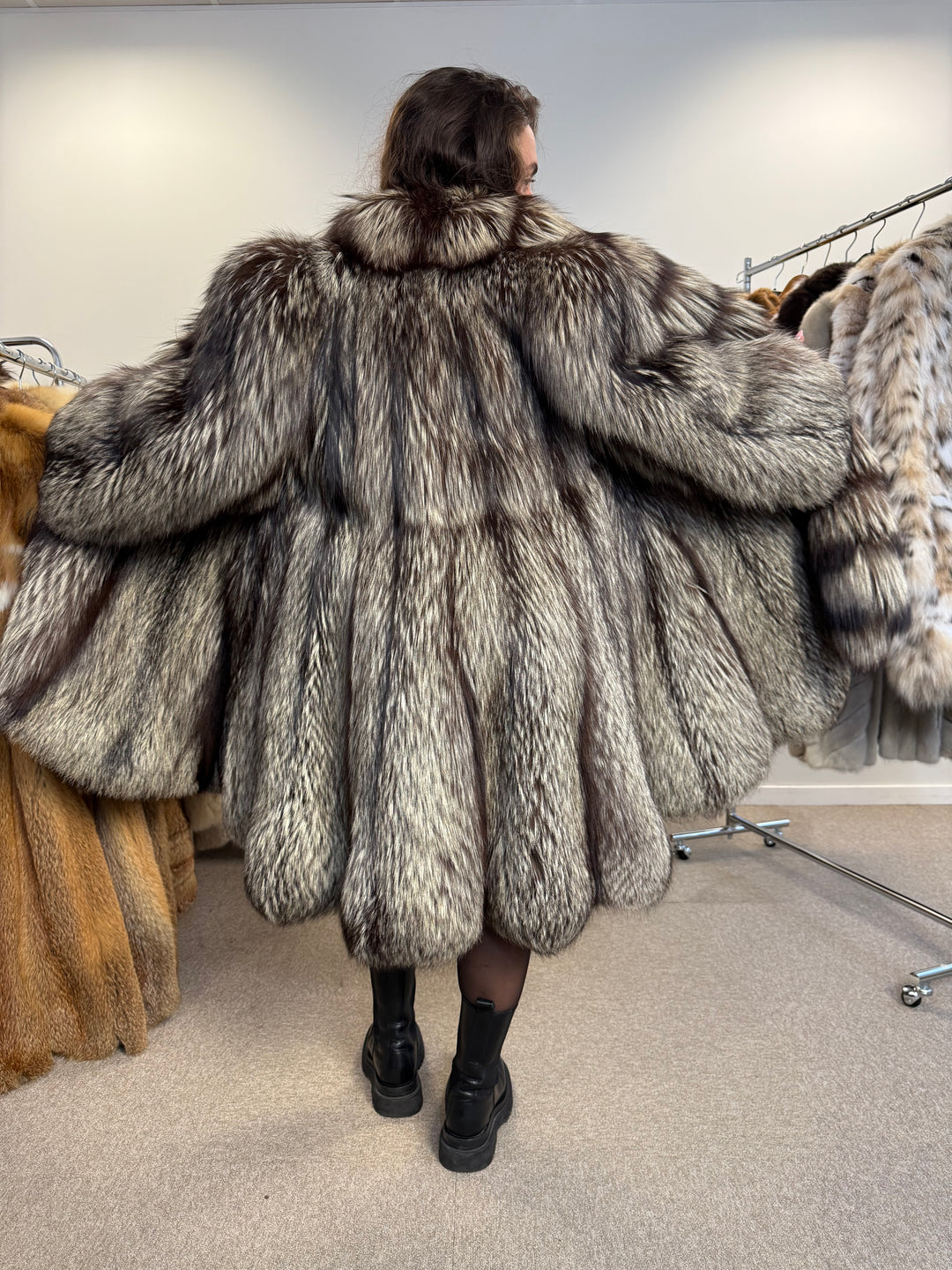 Silver fox luxury fluffy rare design,  XXL Size