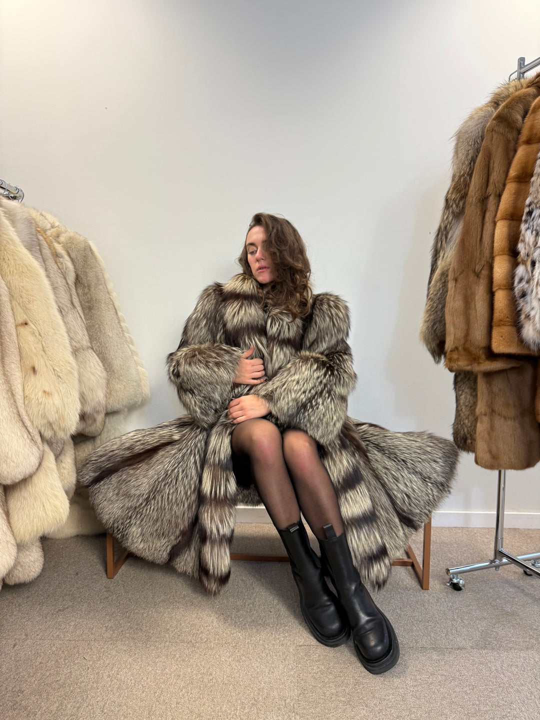 Silver fox luxury fluffy rare design,  XXL Size