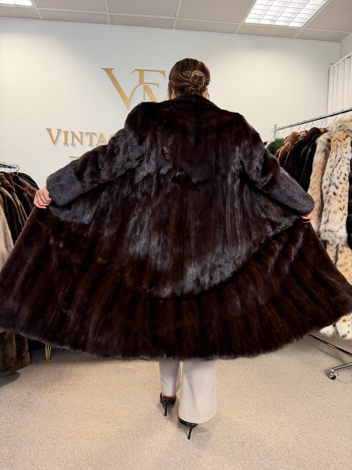 Brown Mink Fur Coat, M/L