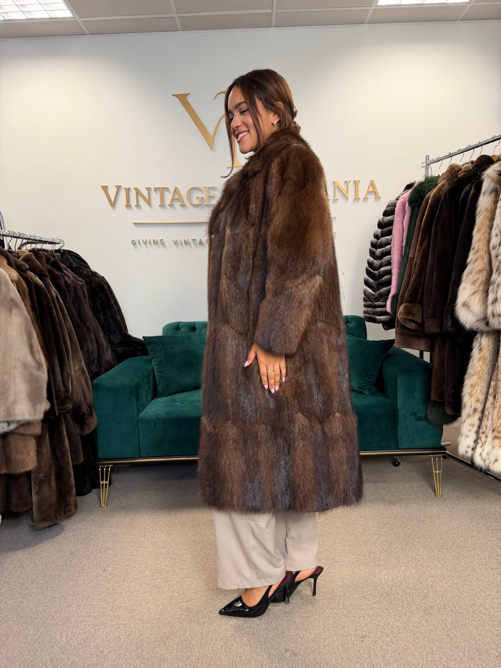 Beaver Fur Coat, Medium