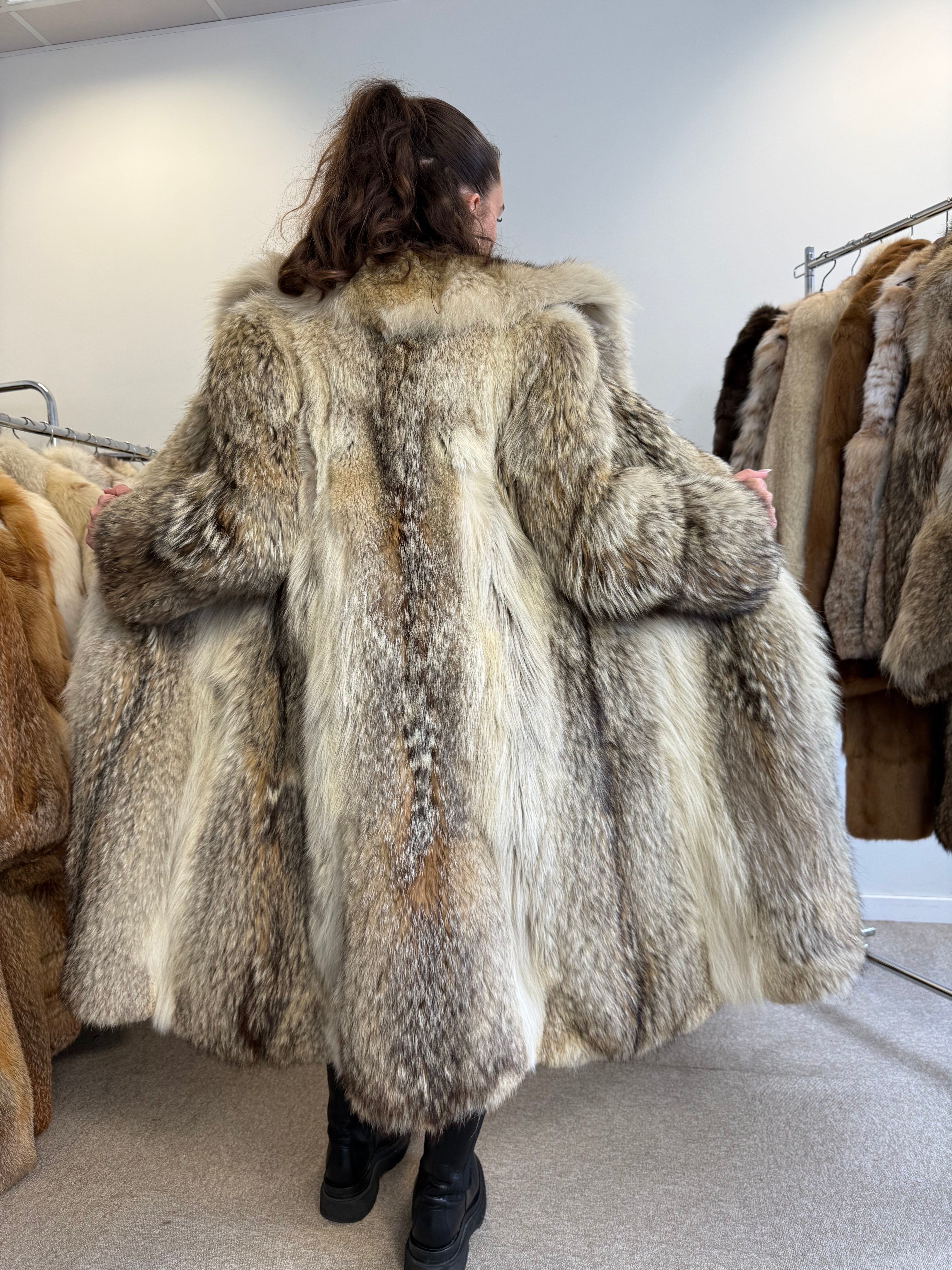 Authentic Coyote Fur Coat – Soft and Warm Small Size Coat