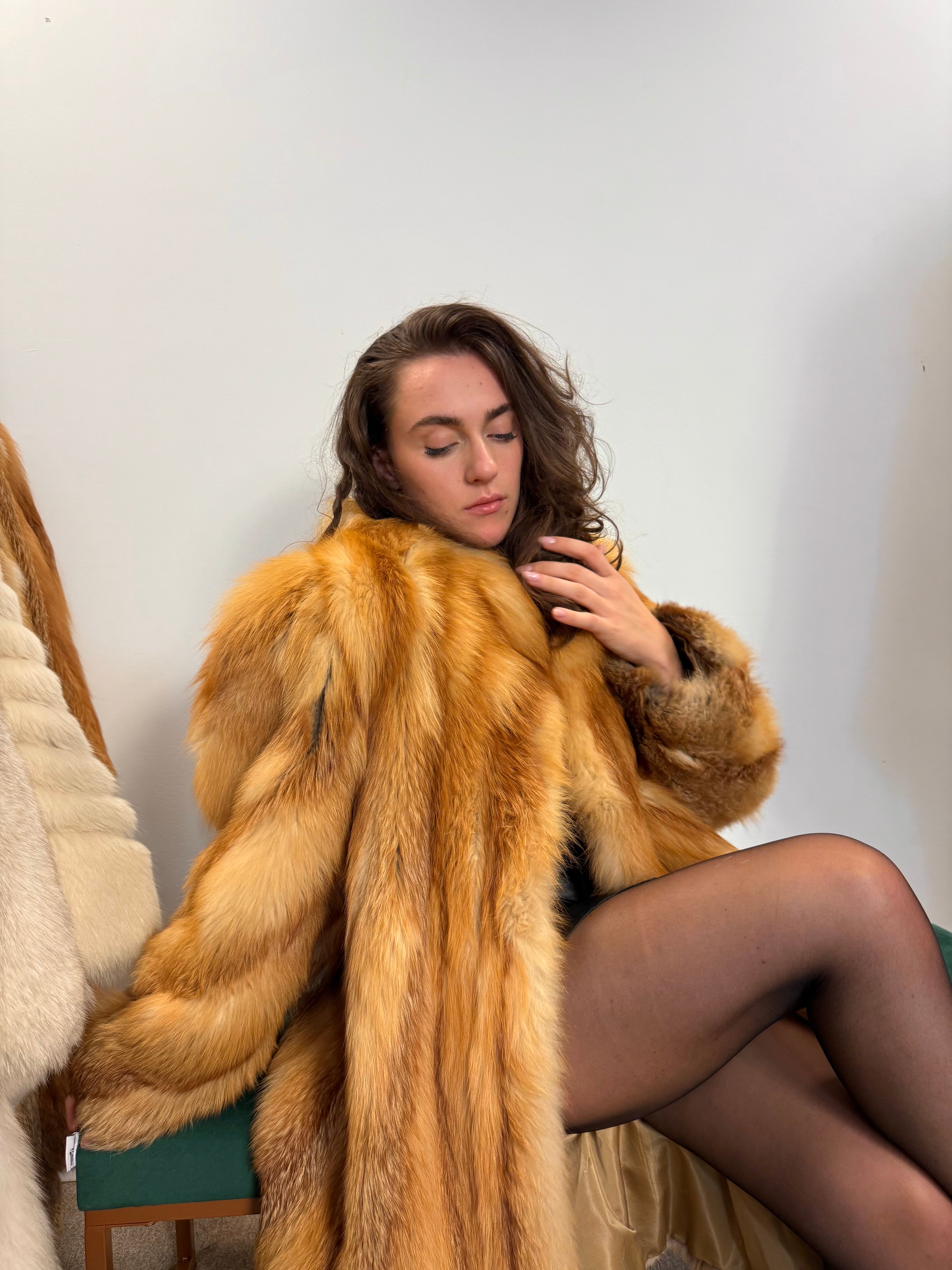 Canadian Red Fox Coat, Real Fur, Women’s XL Size, Timeless Luxury
