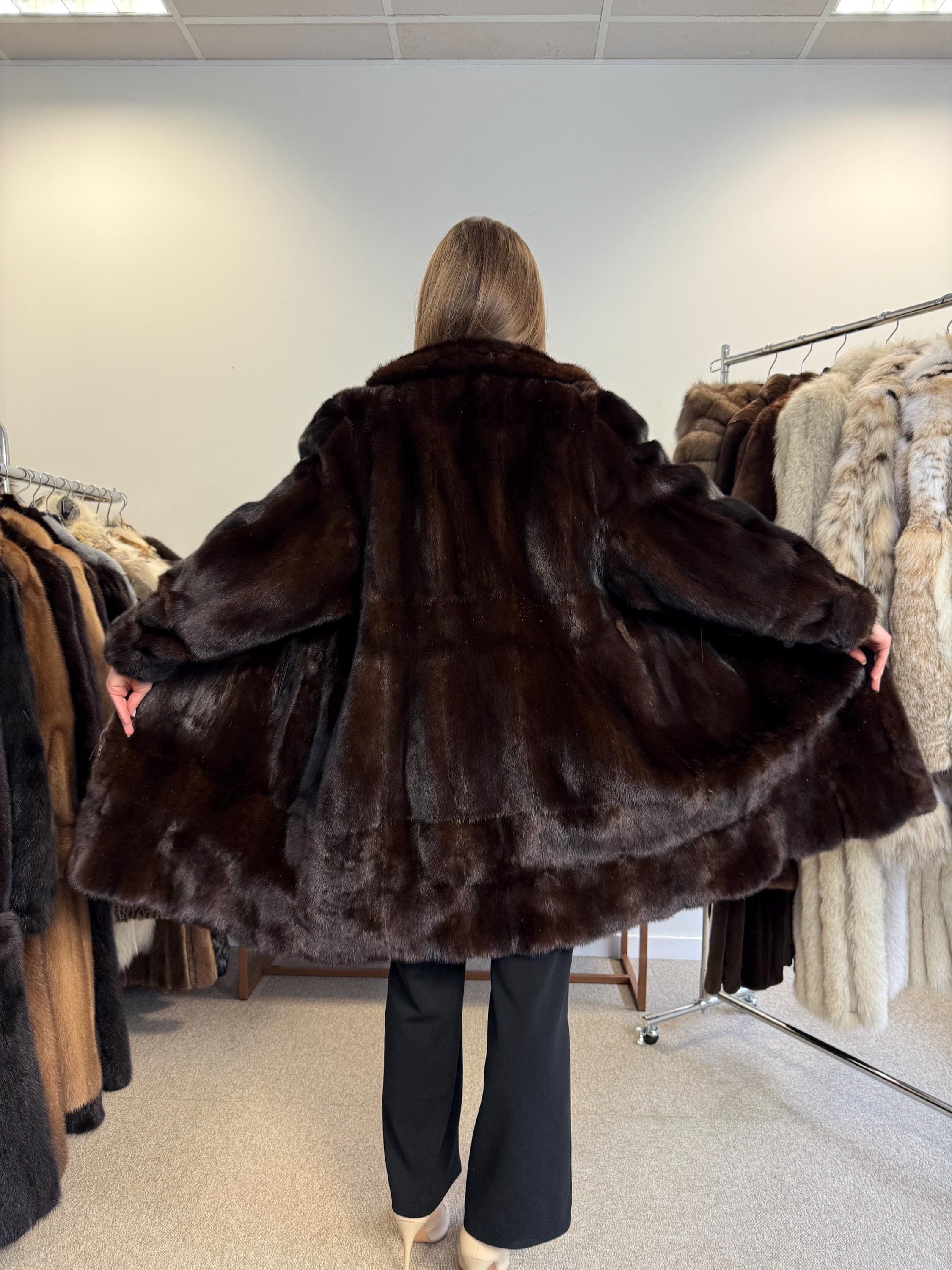 Double Sided Mink Fur and Leather Coat – Large Women’s Real Fur Coat