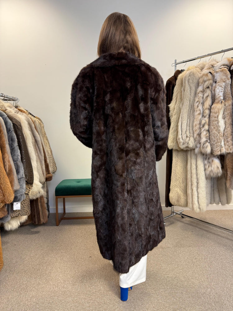 Elegant Brown Mink Fur Coat, Real Fur, Warm and Luxurious