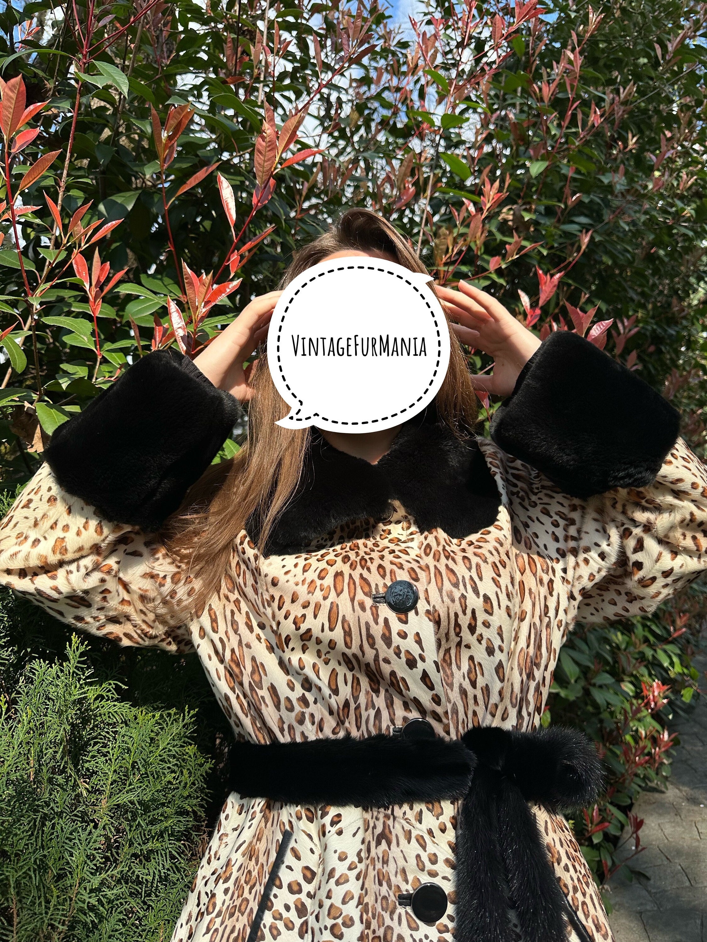 Luxury Fur Coat Women Lambskin Fur, Printed Lynx Patter in Lambskin fur coat with Rex rabbit fur collar, real fur coat, Excellent XL fur
