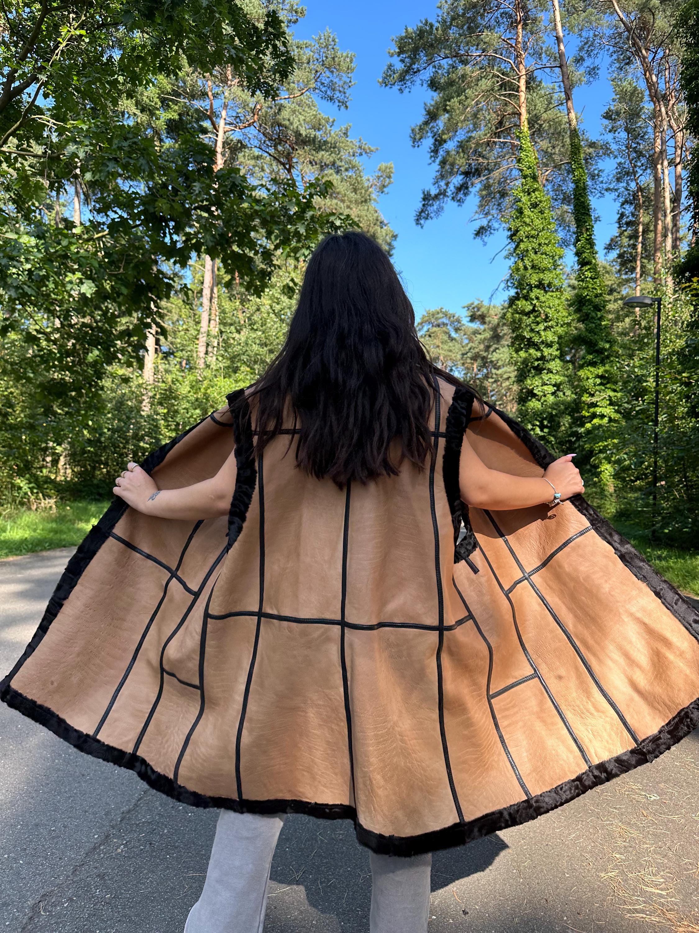 Double Sided Astrakhan and Leather Fur Vest, XXL Size, Vintage fur Vest, Real Fur, Ultimate Style and Warmth in a Luxurious Design, Fur Coat
