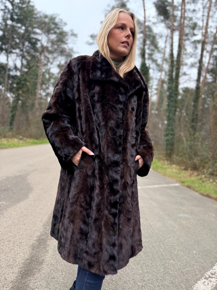 Short Haired Sheared Mink Fur Coat, XL Size, Vintage Style Coat, Real Mink Fur Coat, Luxurious and Elegant Outerwear, Brown Mink Fur Coat