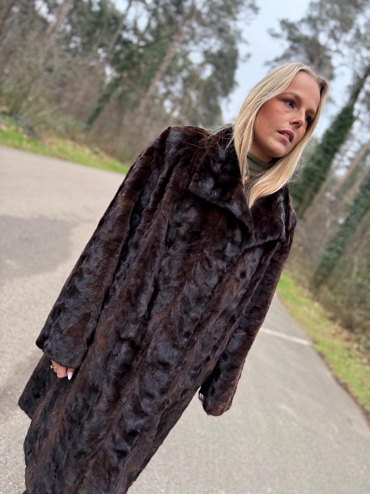 Short Haired Sheared Mink Fur Coat, XL Size, Vintage Style Coat, Real Mink Fur Coat, Luxurious and Elegant Outerwear, Brown Mink Fur Coat