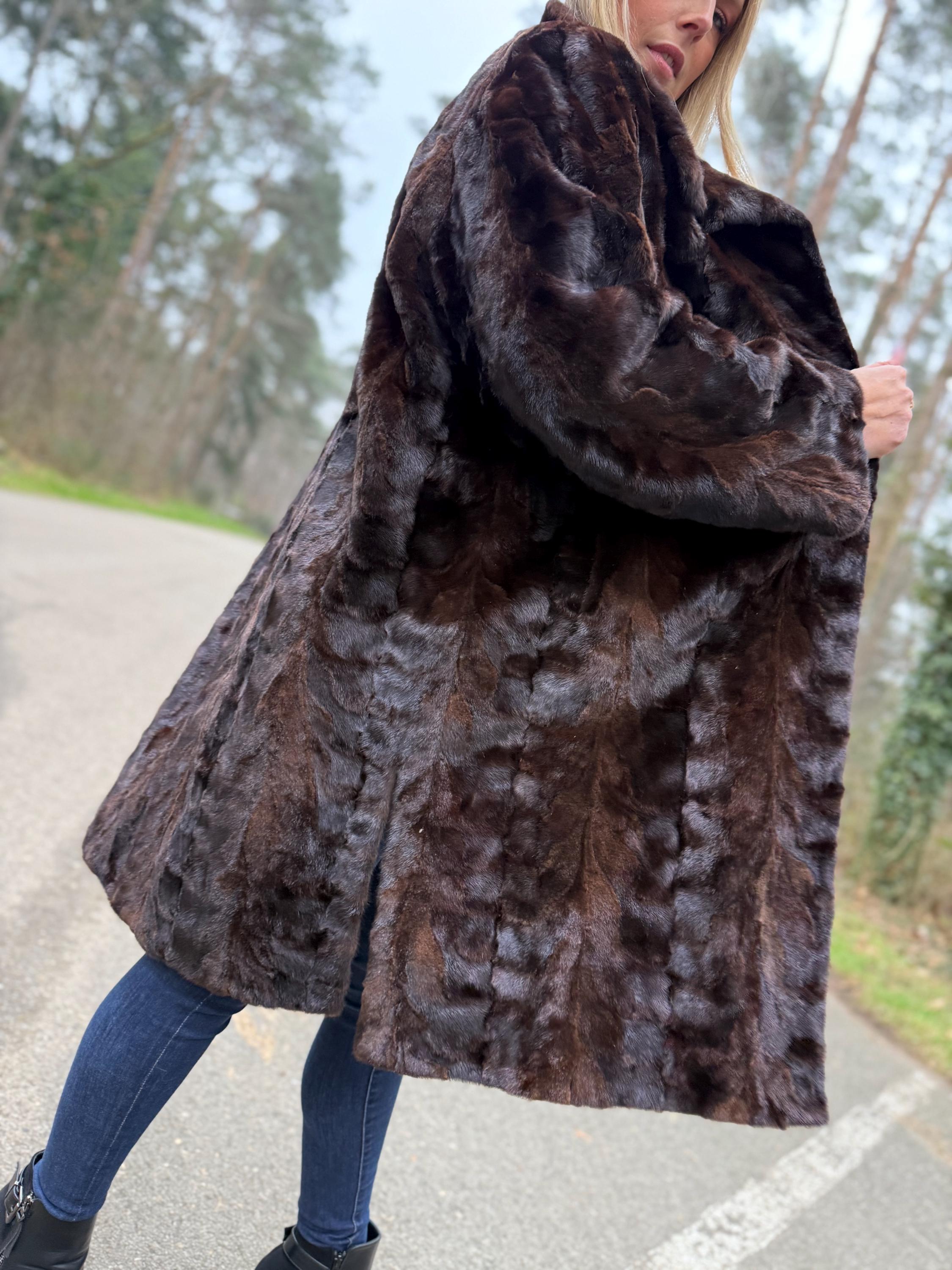 Short Haired Sheared Mink Fur Coat, XL Size, Vintage Style Coat, Real Mink Fur Coat, Luxurious and Elegant Outerwear, Brown Mink Fur Coat