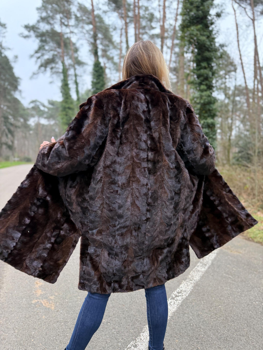 Short Haired Sheared Mink Fur Coat, XL Size, Vintage Style Coat, Real Mink Fur Coat, Luxurious and Elegant Outerwear, Brown Mink Fur Coat