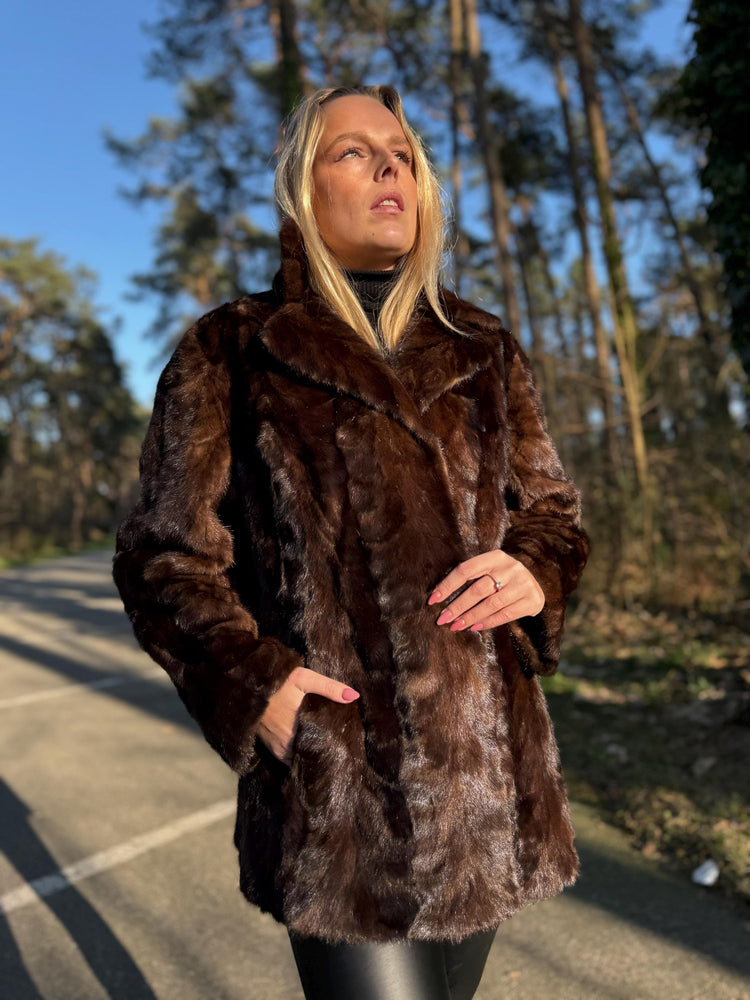 Large Mink Fur Jacket in Natural Brown, Genuine Mink Fur, Soft Fur Jacket, Classic Vintage Style, Excellent Condition, Brown Mink Fur Jacket