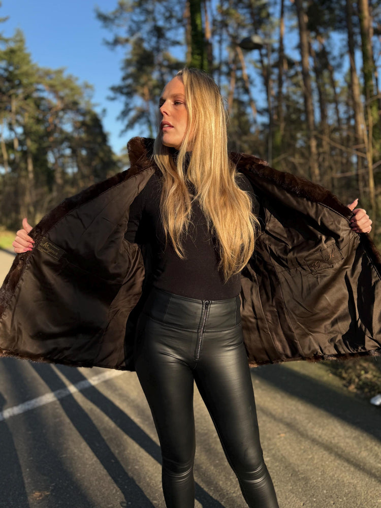 Large Mink Fur Jacket in Natural Brown, Genuine Mink Fur, Soft Fur Jacket, Classic Vintage Style, Excellent Condition, Brown Mink Fur Jacket