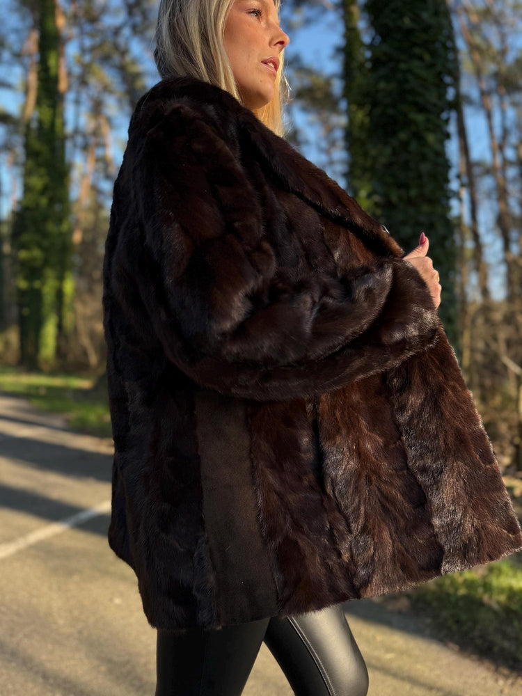 Large Mink Fur Jacket in Natural Brown, Genuine Mink Fur, Soft Fur Jacket, Classic Vintage Style, Excellent Condition, Brown Mink Fur Jacket