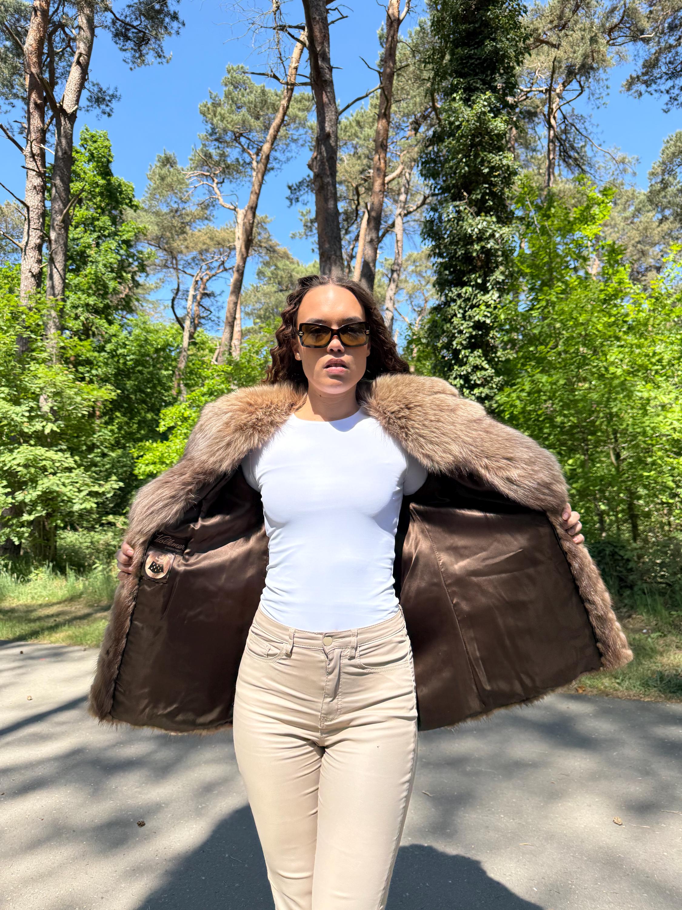 Mink Jacket with Fox Fur Collar, Medium Size, Very Rare Find and Eye Catching Design, Women's Luxury Fur Jacket, Genuine Mink Fur, Real Fox