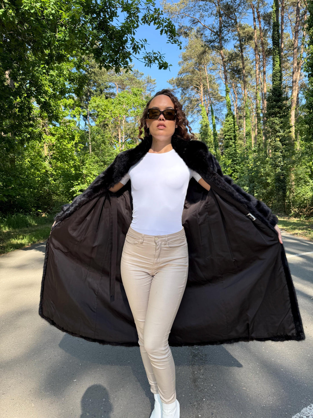 Saga Mink Fur Coat in Dark Brown, XL Size, Premium Selected Mink Fur Coat, Perfect for Elegant Style in Classic Fashion, Real Mink Fur Coat