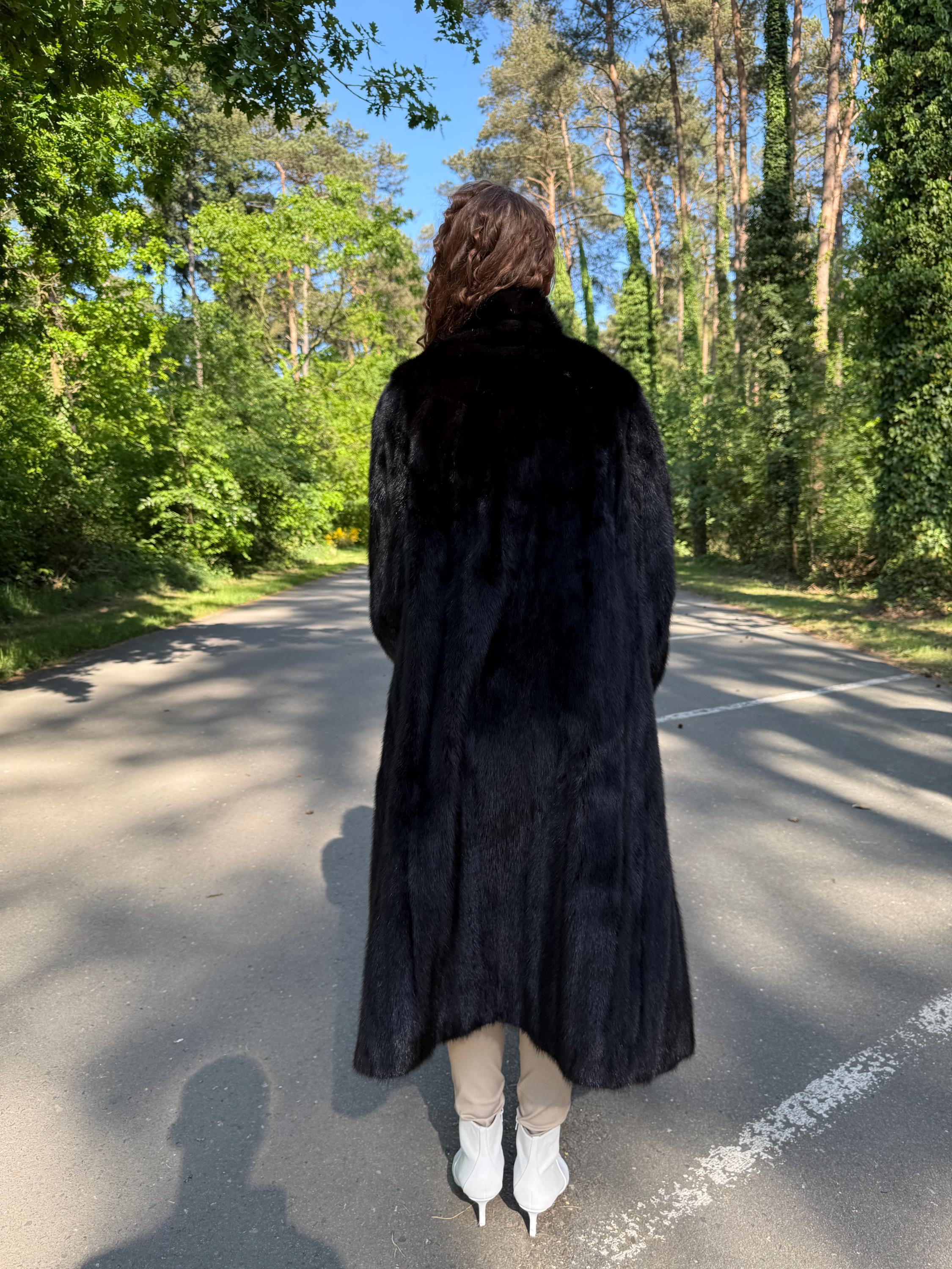Saga Mink Fur Coat in Dark Brown, XL Size, Premium Selected Mink Fur Coat, Perfect for Elegant Style in Classic Fashion, Real Mink Fur Coat