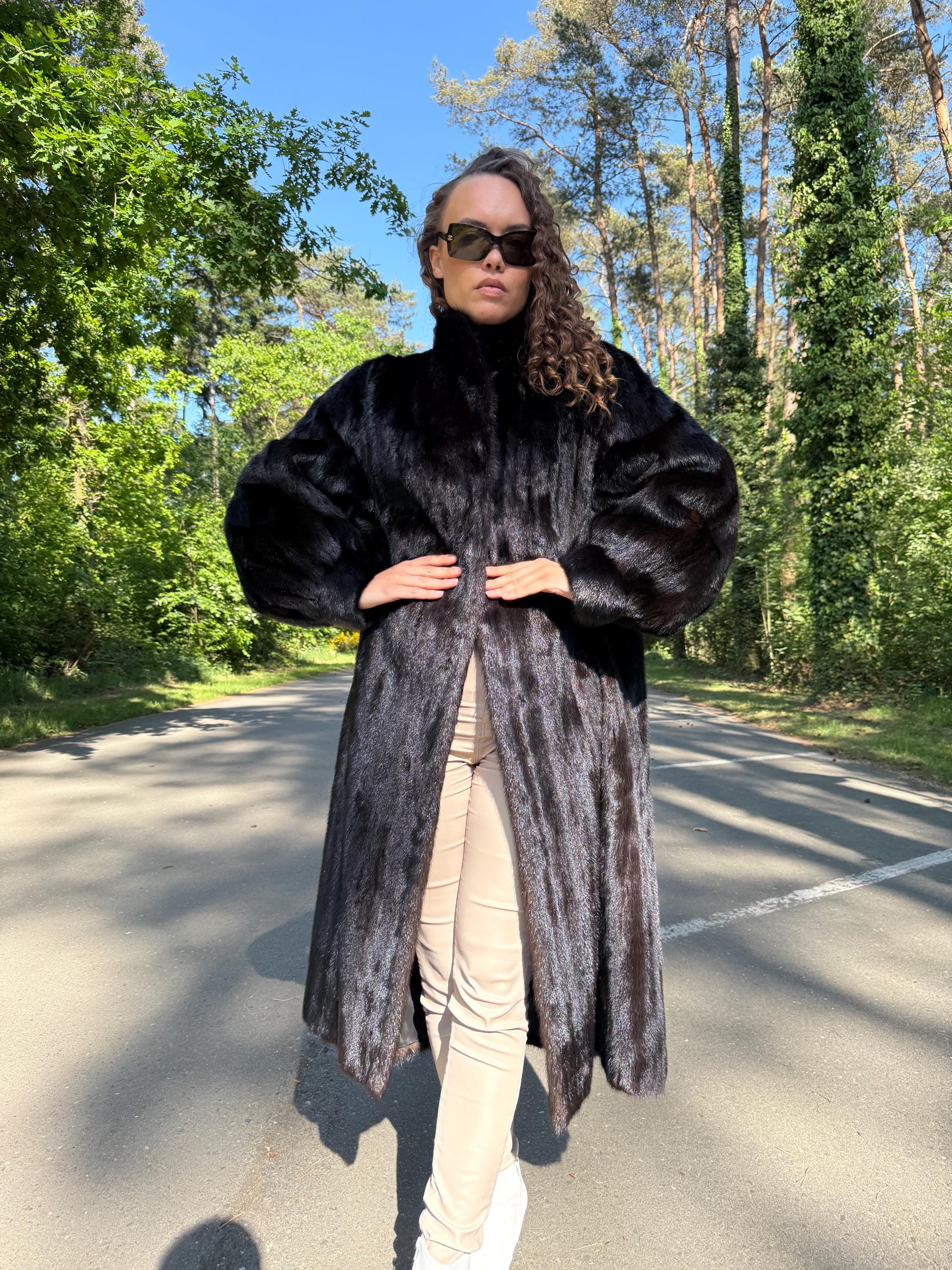 Black Diamond Rare Mink Fur Coat, XL Size, Excellent Condition, Premium Selected Mink Fur Coat, Luxurious Women's Fur Coat, Vintage Fur Coat