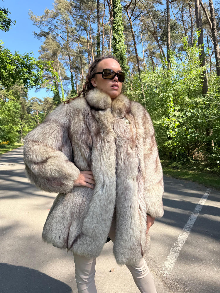Fluffy Fox Fur Coat, XL Size, Real Fur Coat, Fox Fur Coat, Vintage Fur Coat, Women's Fur Coat, White Fox Fur, Grey Fox Fur Coat, Nordic Fox