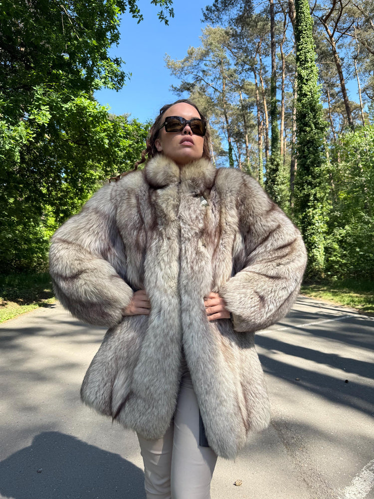 Fluffy Fox Fur Coat, XL Size, Real Fur Coat, Fox Fur Coat, Vintage Fur Coat, Women's Fur Coat, White Fox Fur, Grey Fox Fur Coat, Nordic Fox