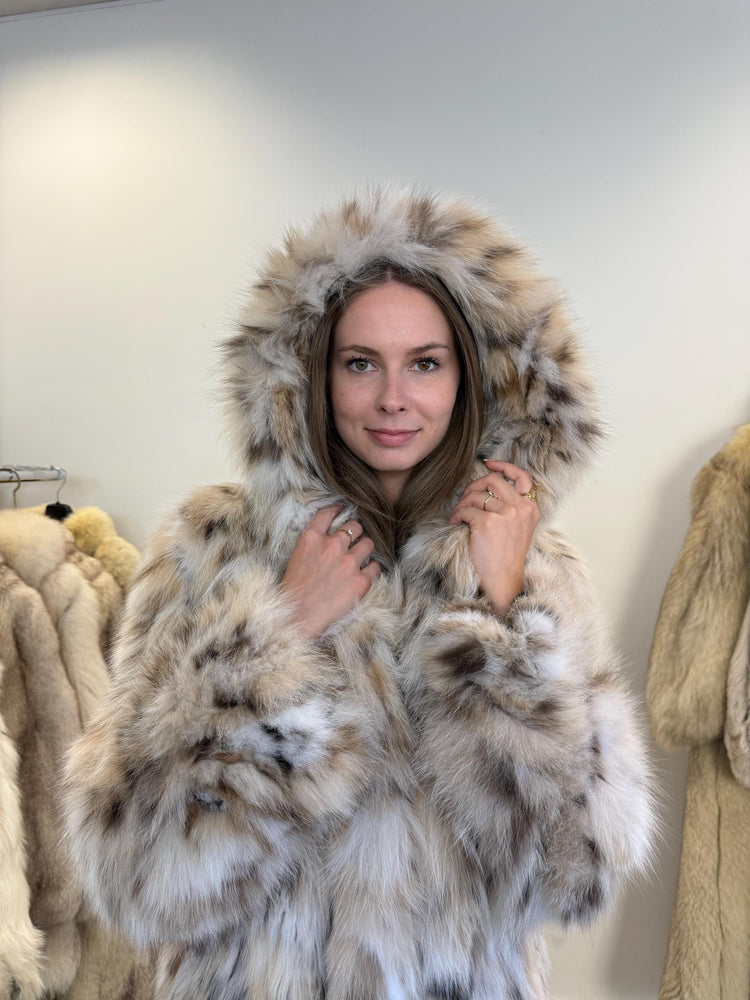 Lynx fur coat, highest quality hooded lynx jacket in M/L size, only belly lynx fur coat, real fur coat, lynx coat, fur coats women, fur