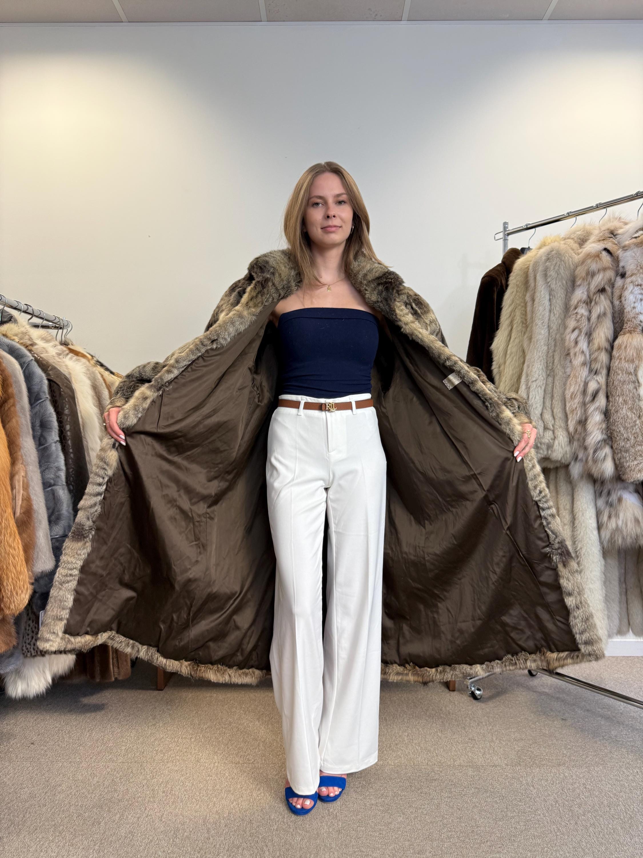 Long Lynx Fur Coat, Large Size, Vintage Fur Coat, Real Lynx Coat, Lynx Fur, Fur Coat, Real Fur Coat, Lynx Fur Coat, Lynx Coat, Women's Coat