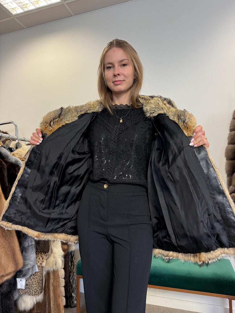 Small Coyote Fur Jacket, Real Fur Jacket, Women's Fur Jacket, Real Coyote Fur, Coyote Jacket, Vintage Fur Coat, Women's Vintage Coat, Fur