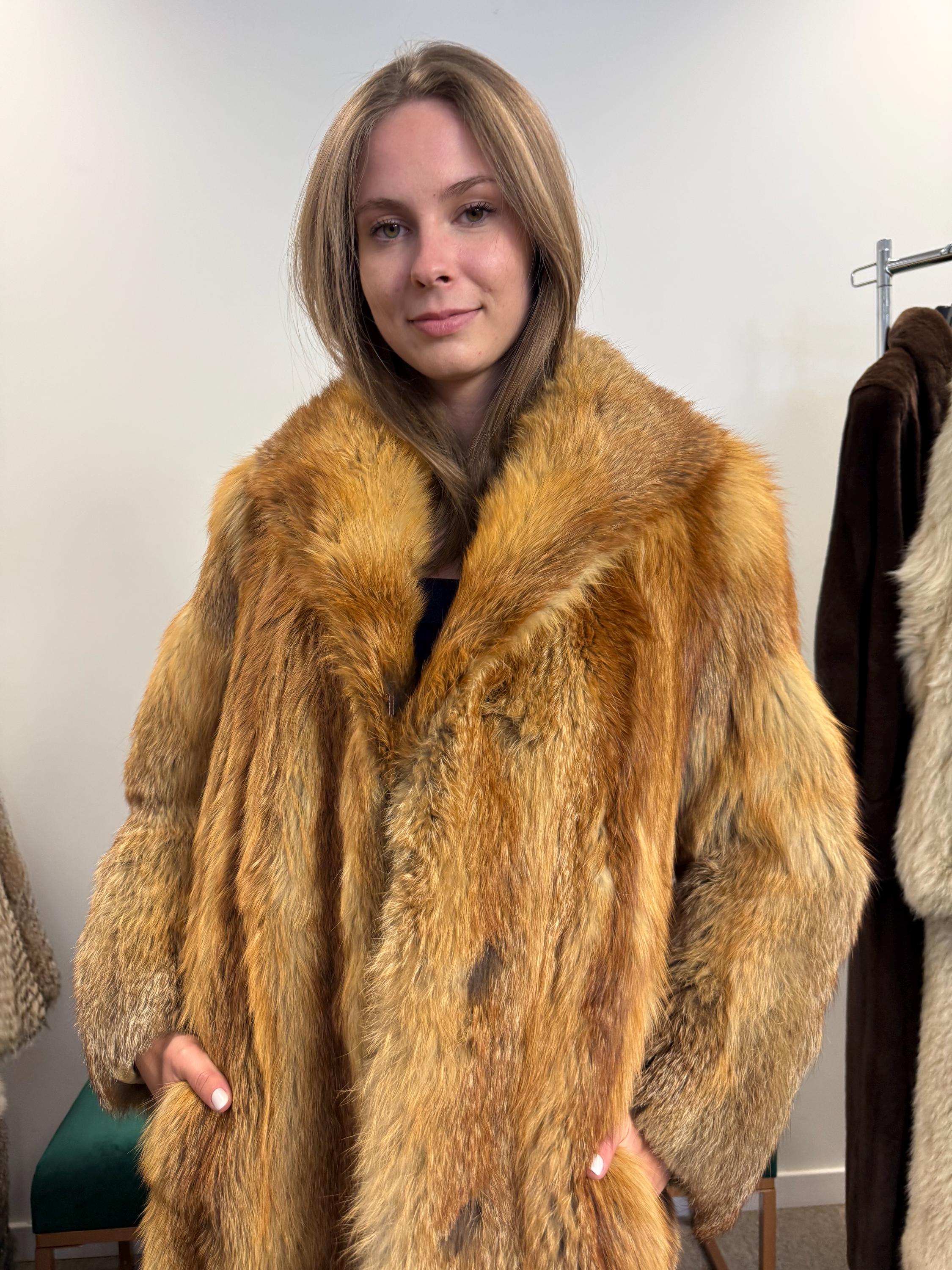 Red Fox Fur Coat, Medium Size, Fox Fur Coat, Red Fox Coat, Thick Fox Fur Coat, Vintage Fur Coat, Red Fox Fur, Women's Fur Coat, Soft Fox Fur